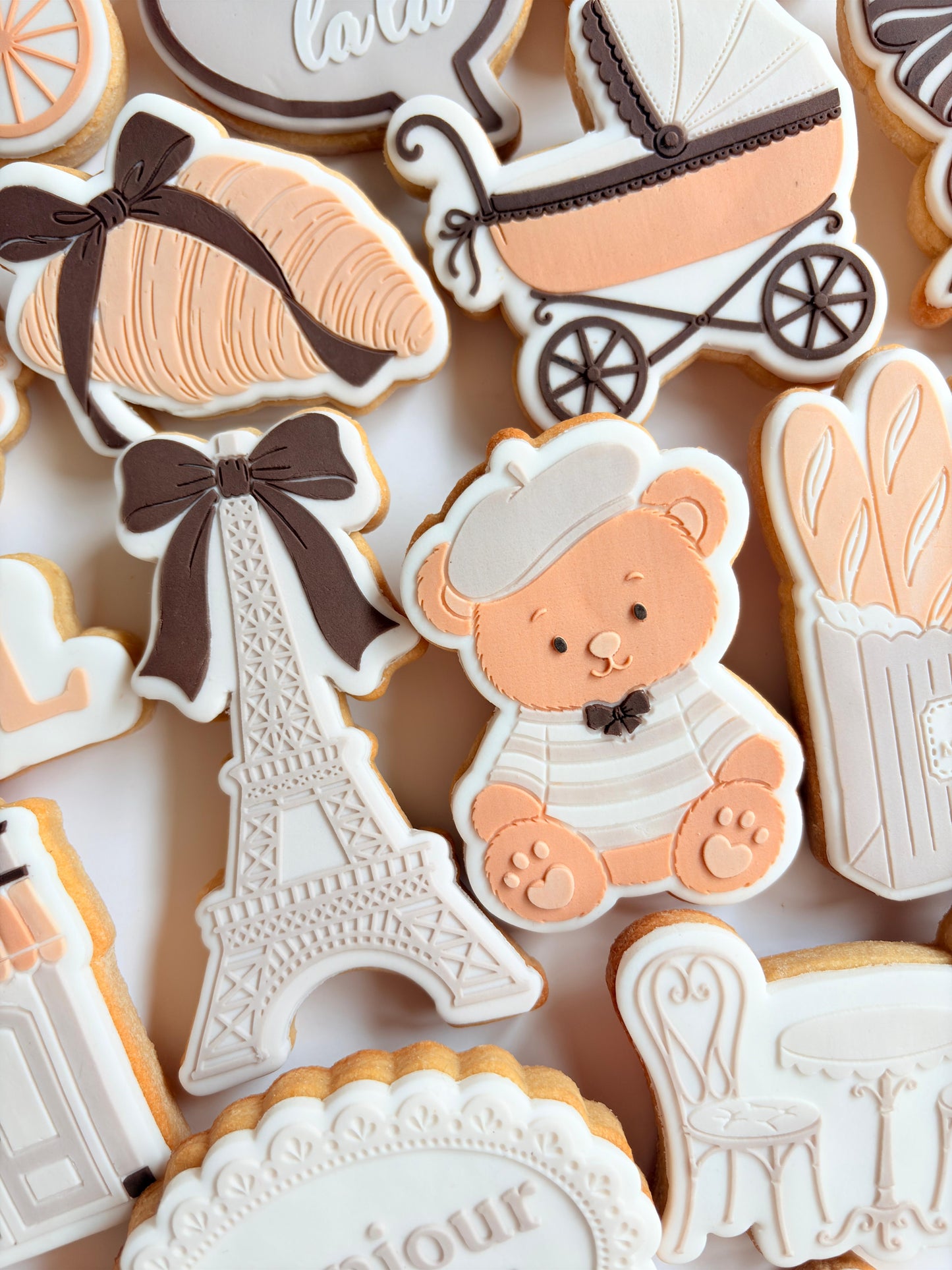 Croissant with Bow Raised Cookie Stamp/Fondant Debosser & Cutter