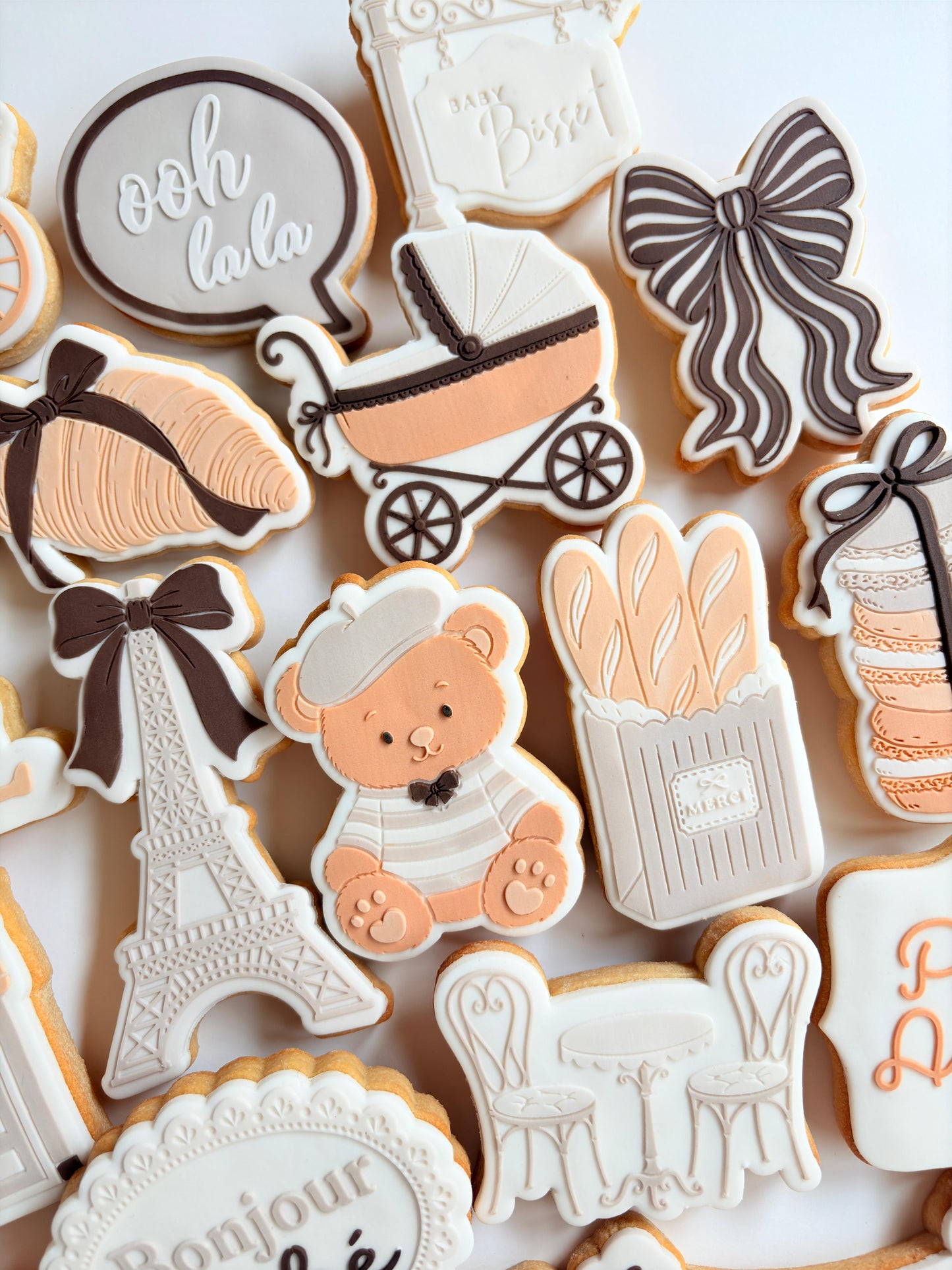 Striped Bow Raised Cookie Stamp/Fondant Debosser & Cutter