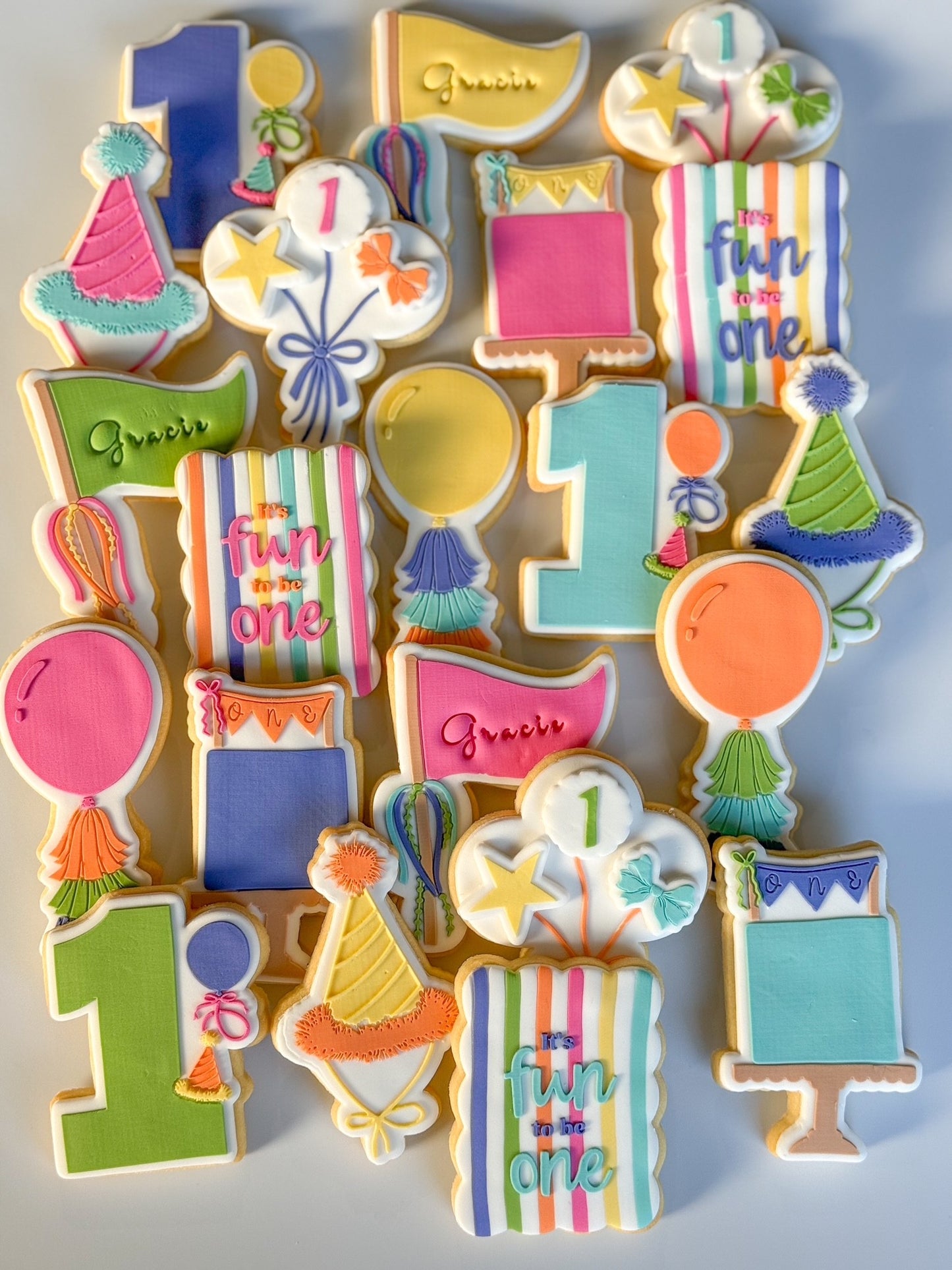 its fun to be one balloon with tassels cake party flag party hat 1 one with hat cookie stamp cookie cutter stampandimpress