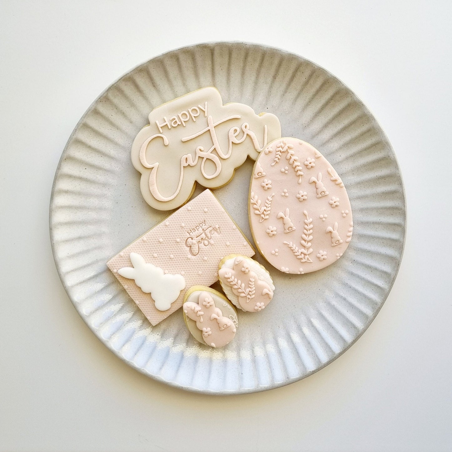 stamp and impress stamp & impress cookie cutter easter egg bunny rabbit carrot spring bloom flower lace tail chick egg lamb plaque mini eggs nest bird bird's garden floral wavy happy easter impression raised fondant bowtie bow tie rattan pattern