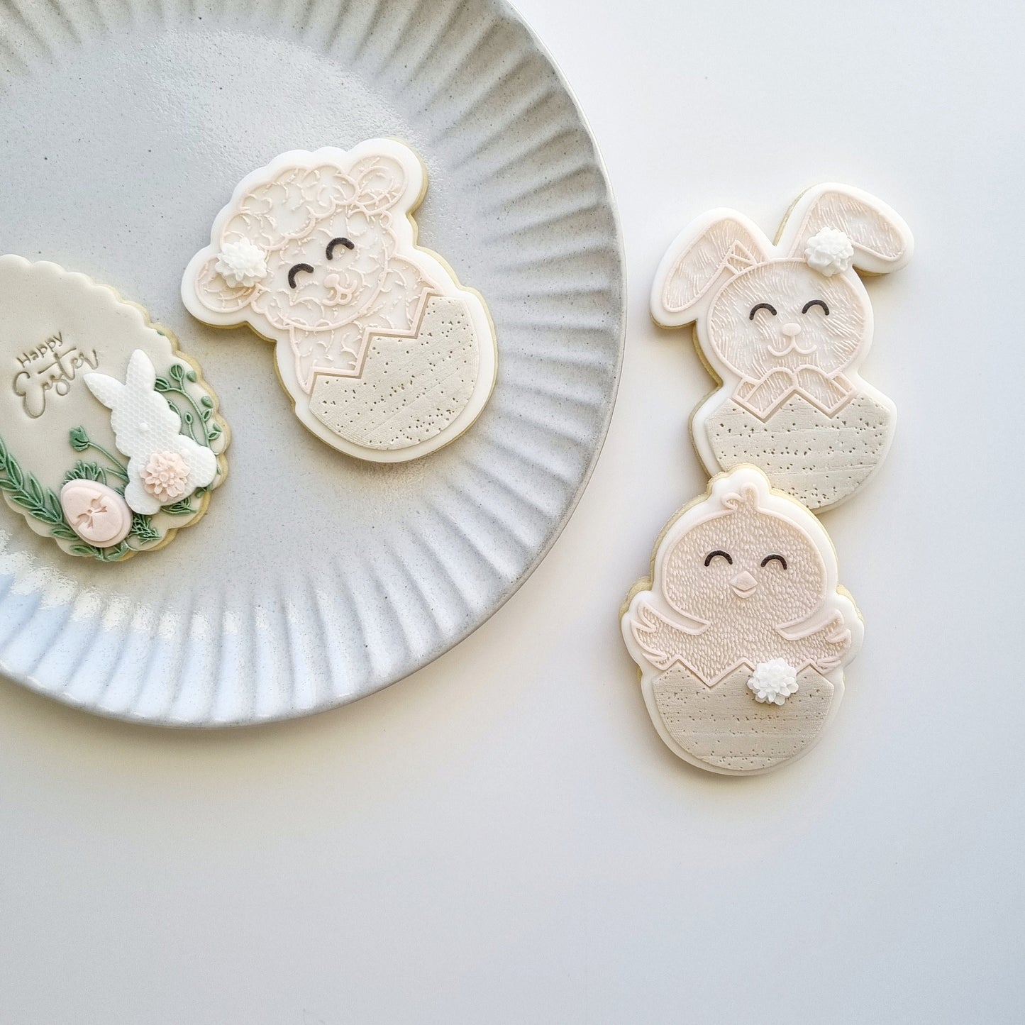 stamp and impress stamp & impress cookie cutter easter egg bunny rabbit carrot spring bloom flower lace tail chick egg lamb plaque mini eggs nest bird bird's garden floral wavy happy easter impression raised fondant