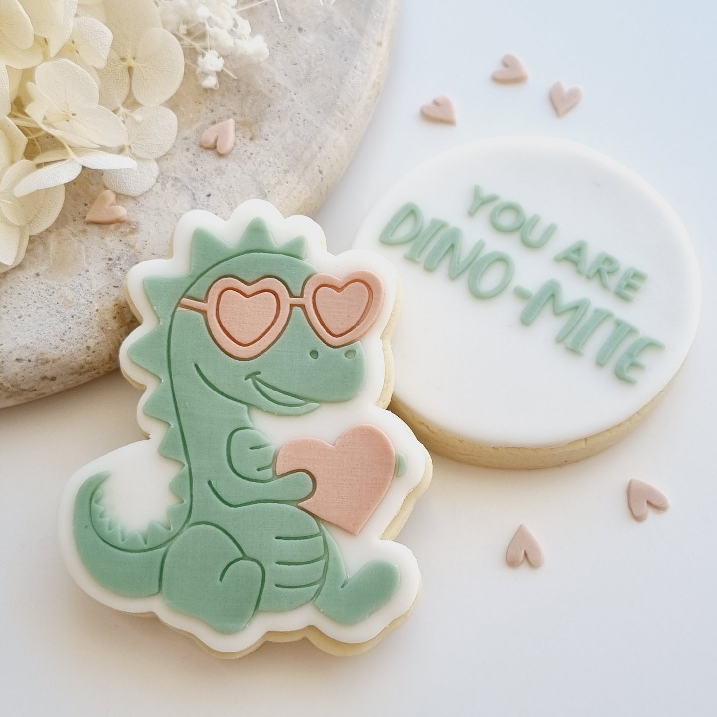 Dinosaur with Heart Raised Cookie Stamp/Fondant Debosser & Cutter