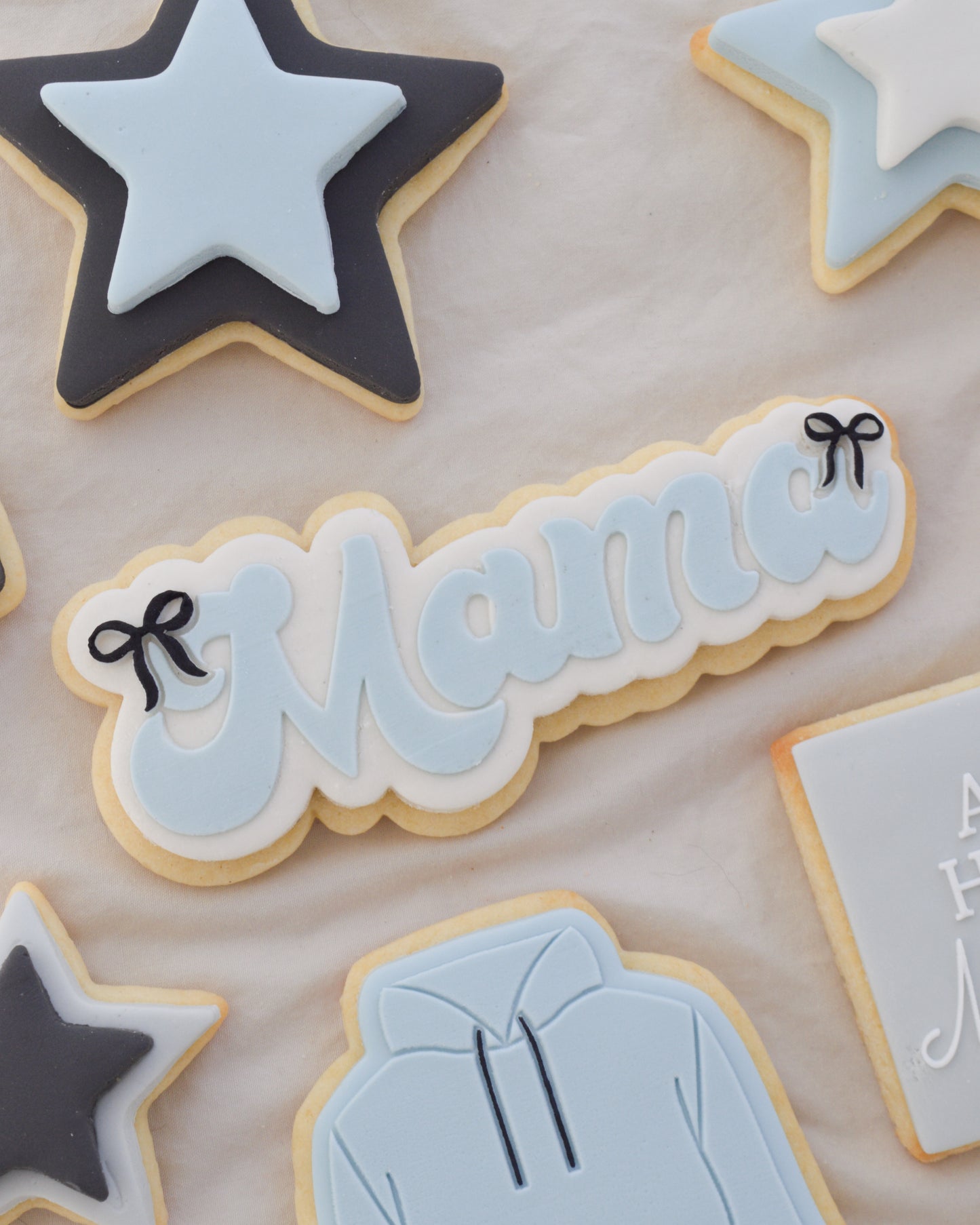Mama with Bows Raised Cookie Stamp/Fondant Debosser & Cutter