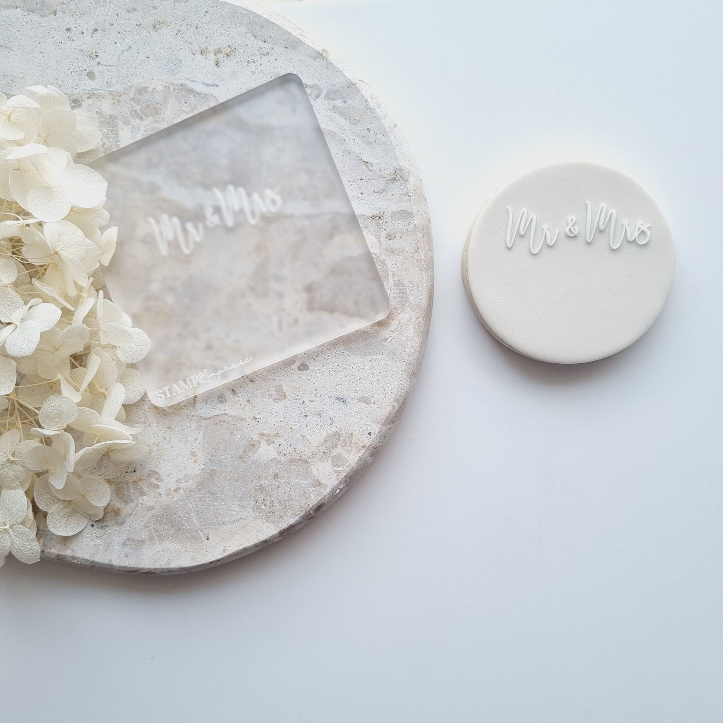 mr & mrs cookie stamp cookie cutter stampandimpress wedding engagement