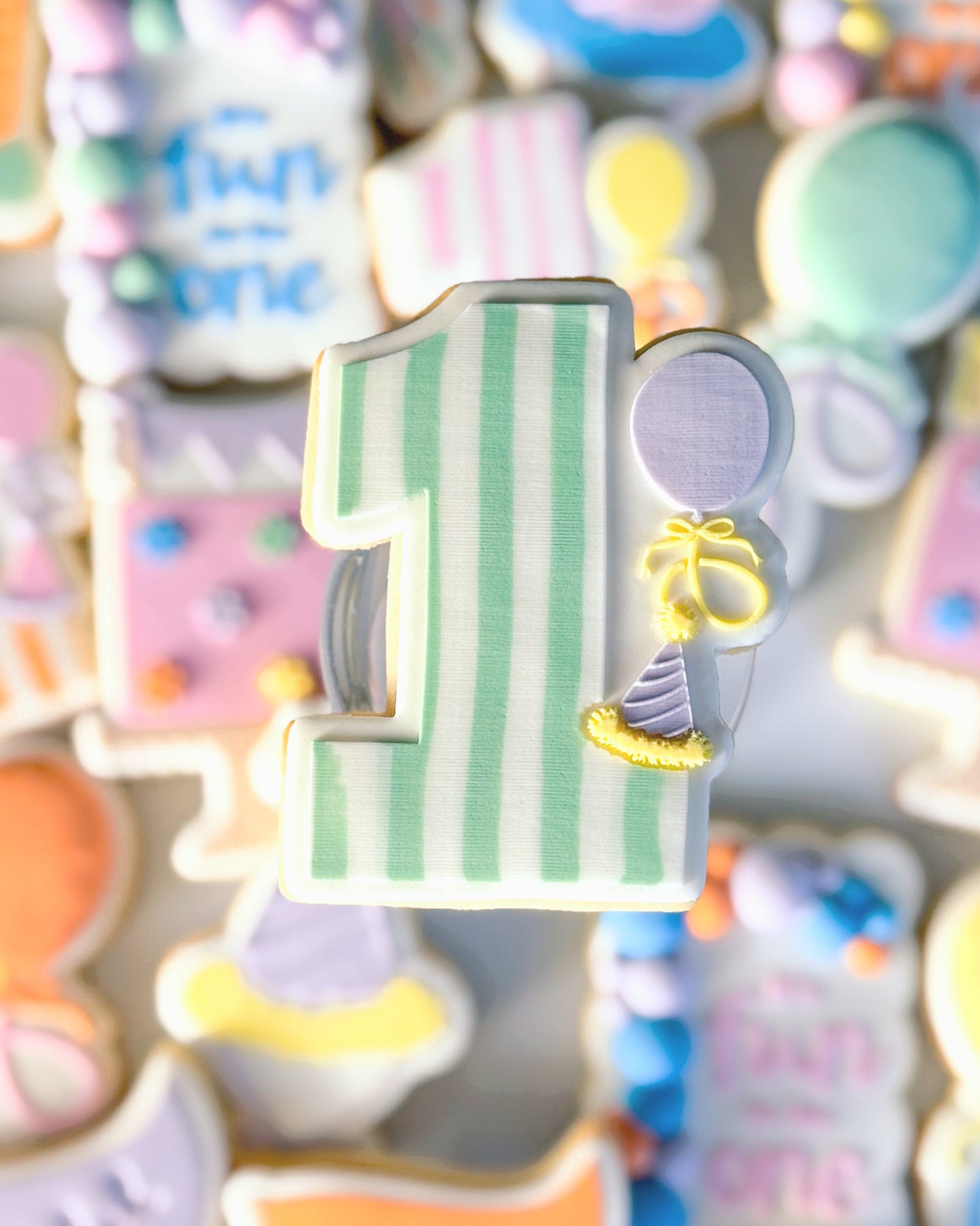 number 1 with balloon and party hat one birthday cookie stamp cookie cutter stampandimpress