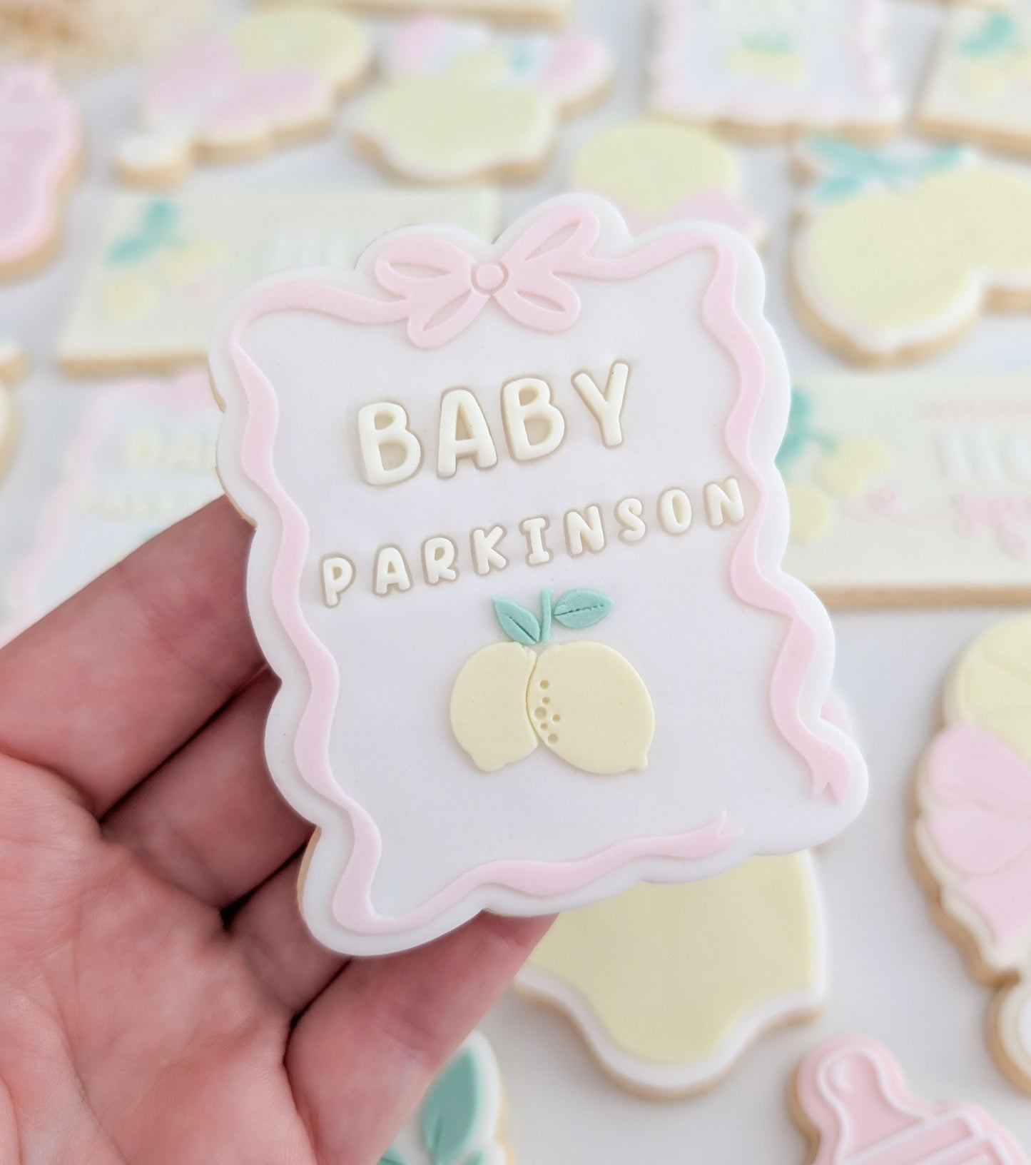 Blank Bow Frame Raised Cookie Stamp/Fondant Debosser & Cutter