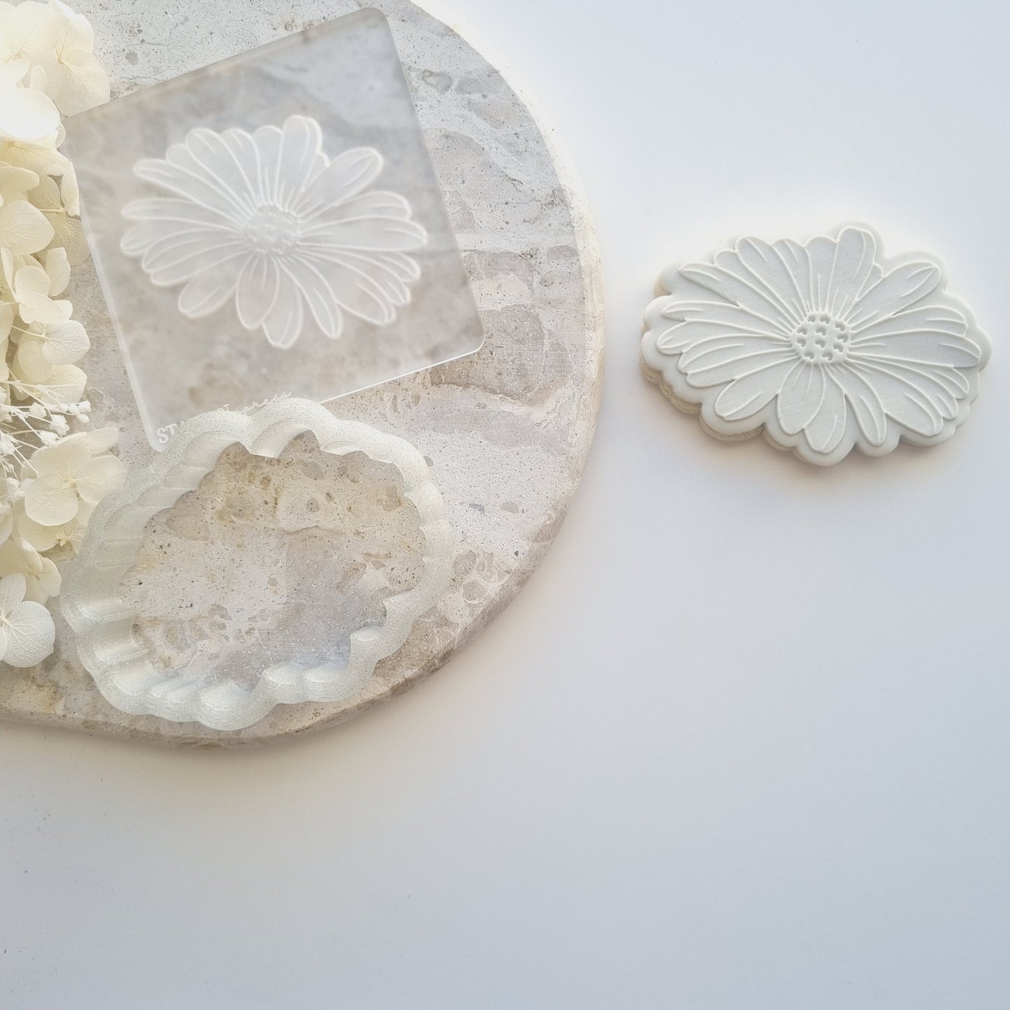 detailed daisy flower cookie stamp cookie cutter stampandimpress