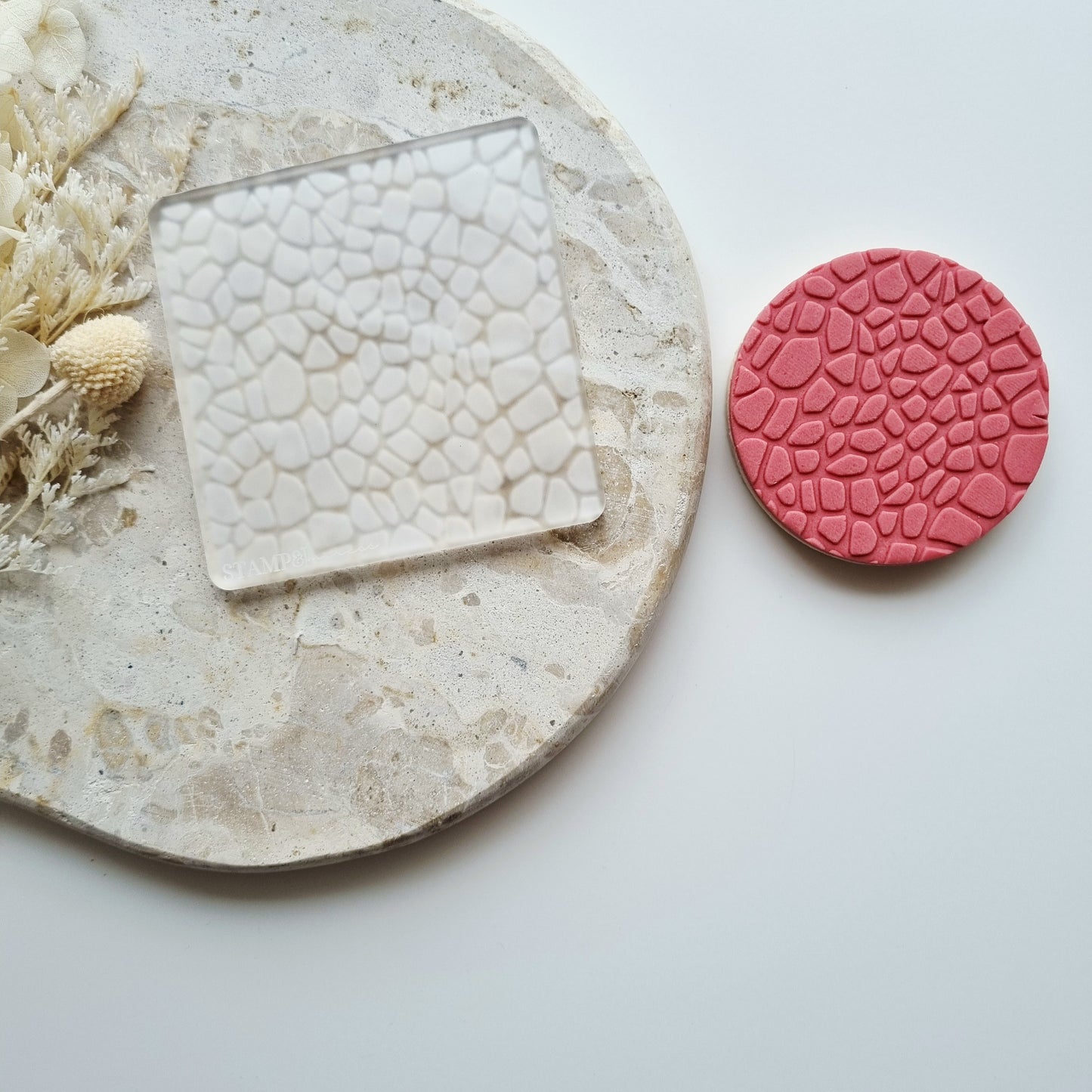 Giraffe Pattern Raised Cookie Stamp/Fondant Debosser