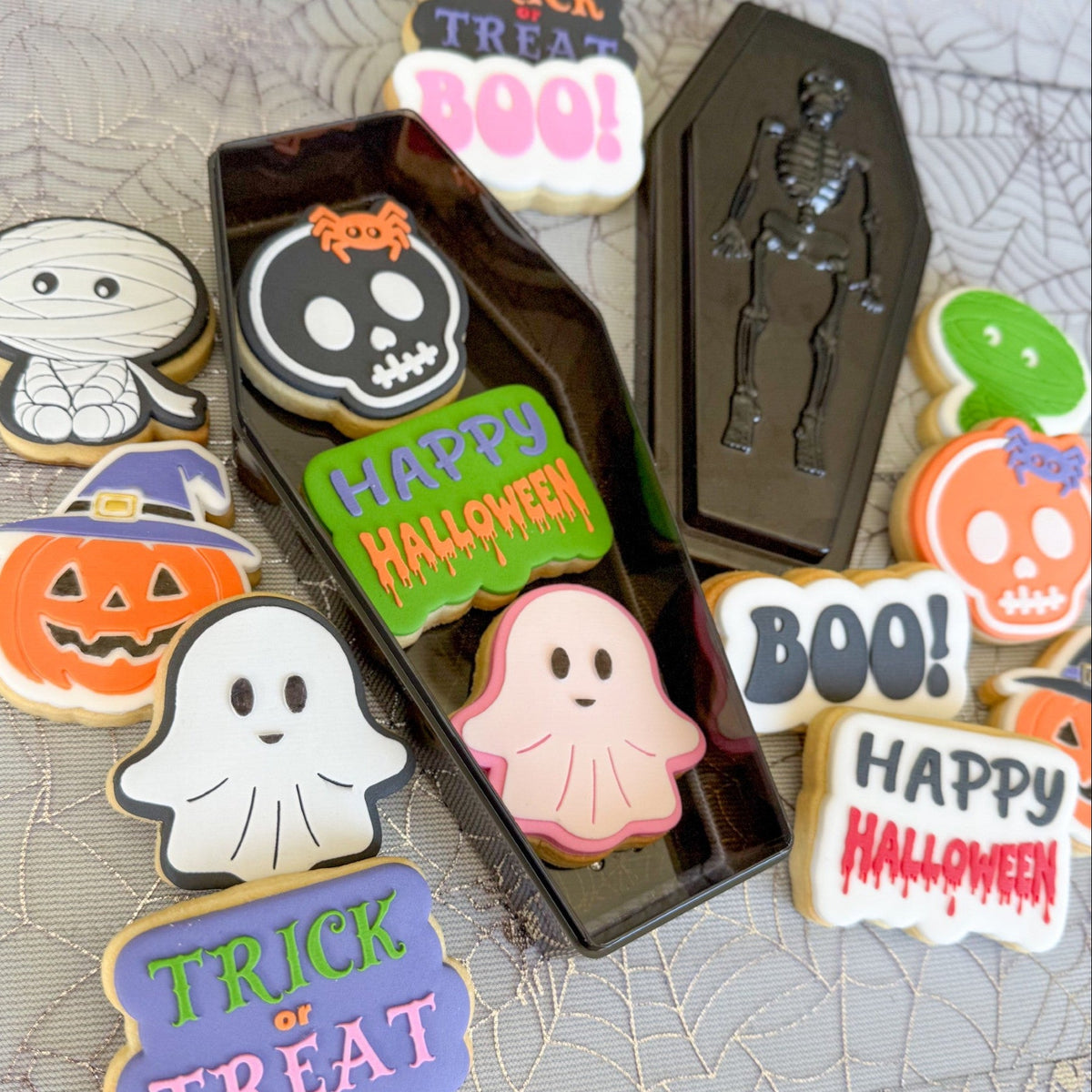 ghost mini halloween trick or treat pumpkin cute skull mummy boo! spooky cookie stamp cookie cutter stampandimpress
