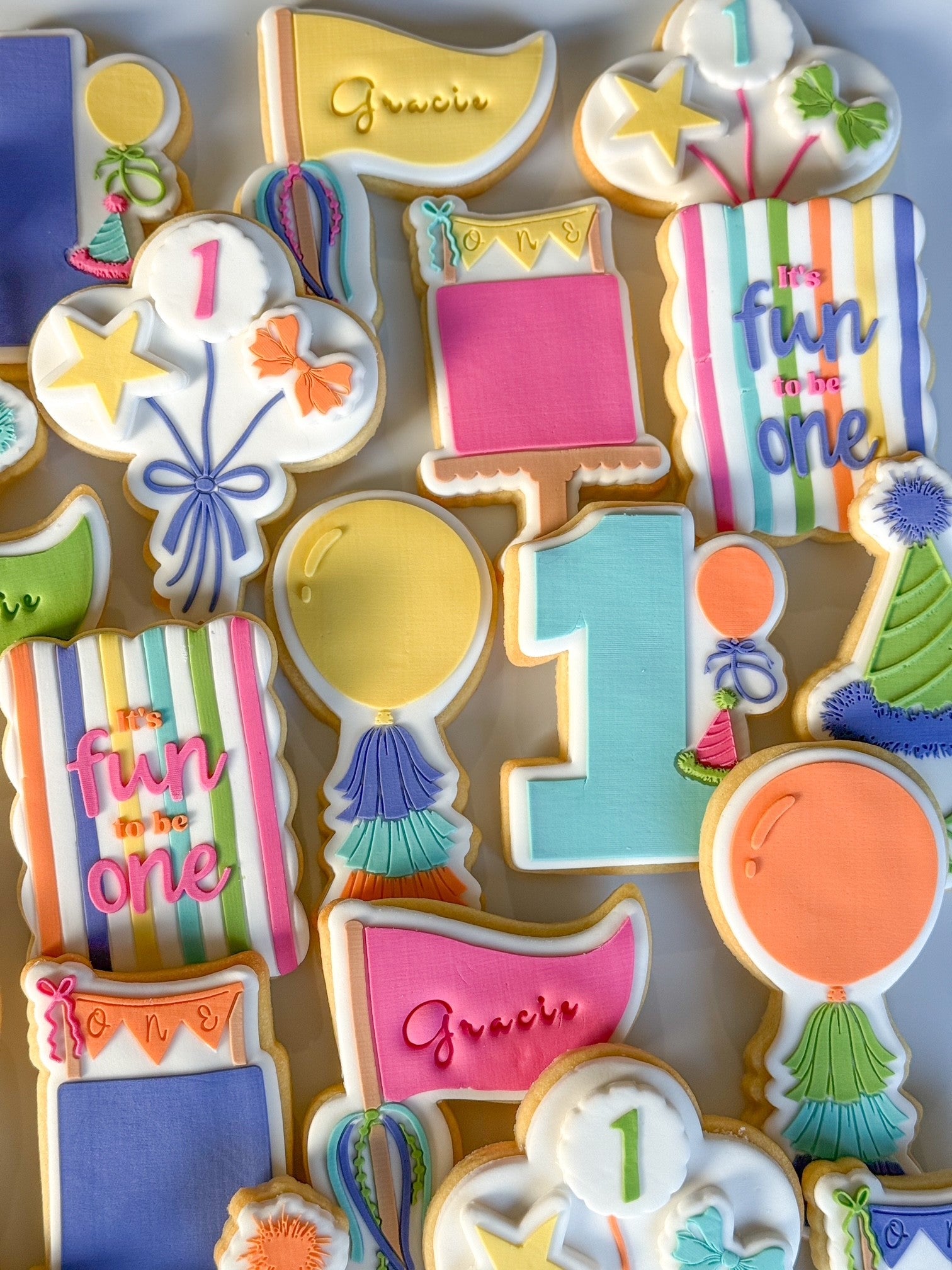 its fun to be one balloon with tassels cake party flag party hat 1 one with hat cookie stamp cookie cutter 
