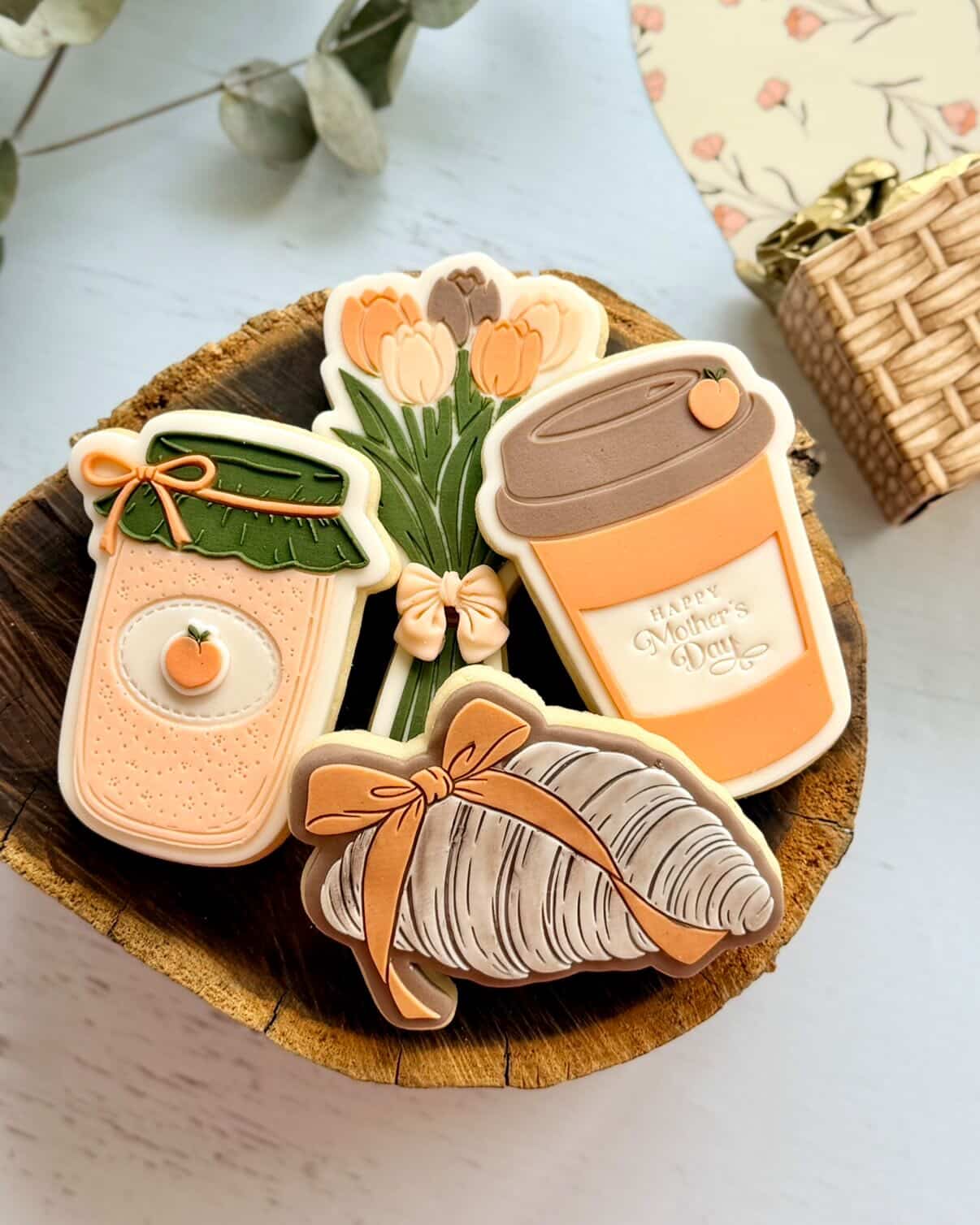 brunch cookie pack happy mothers day  croissant with bow takeaway coffee cup jam jar bunch of tulips flowers gift box fondant cookie stamp cookie cutter stampandimpress sweetlysealedstudios