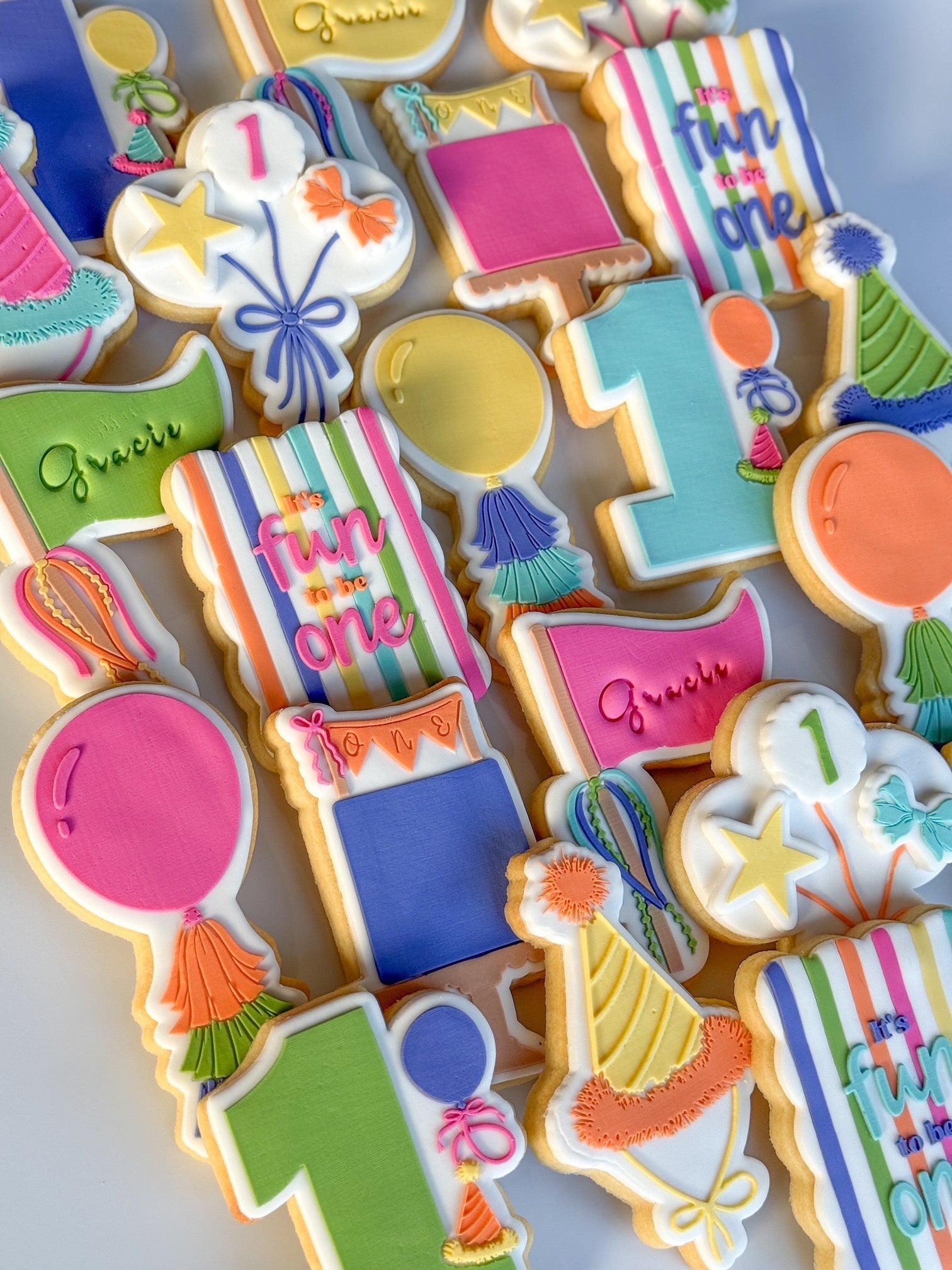 its fun to be one balloon with tassels cake party flag party hat 1 one with hat cookie stamp cookie cutter 