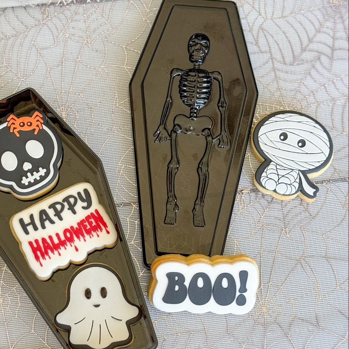 ghost mini halloween trick or treat pumpkin cute skull mummy boo! spooky cookie stamp cookie cutter stampandimpress mummy