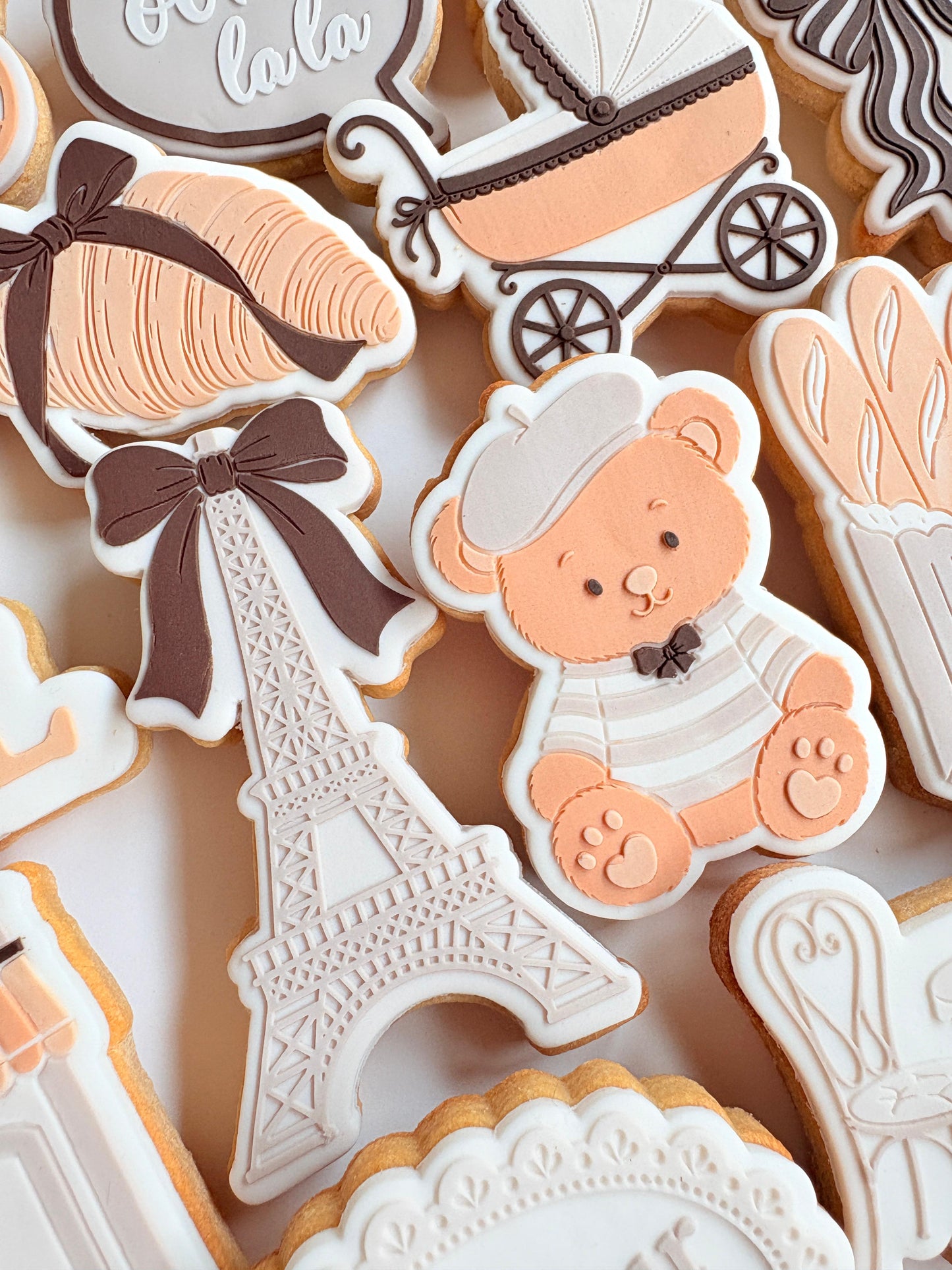 French Teddy Bear Raised Cookie Stamp/Fondant Debosser & Cutter