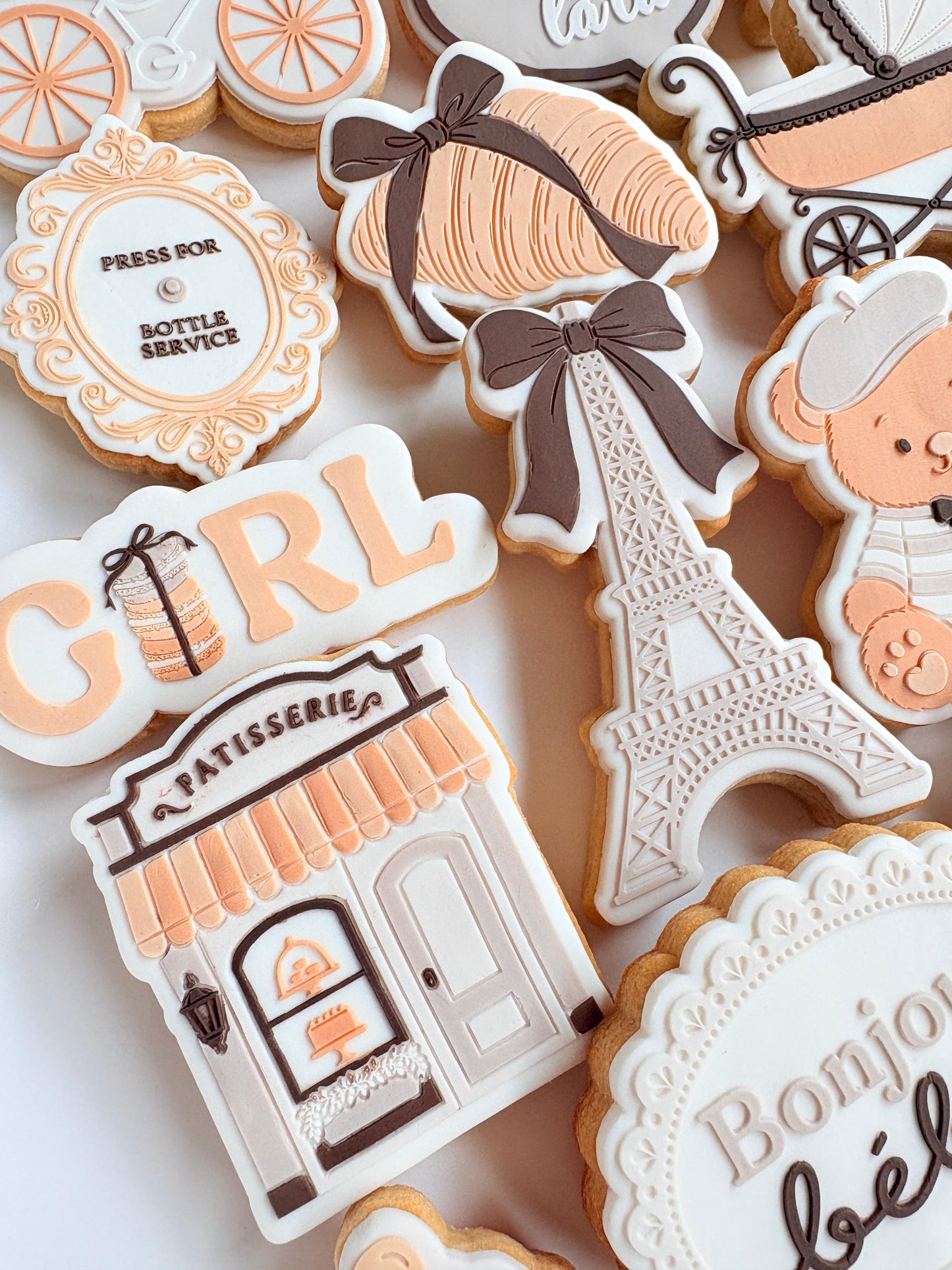 Eiffel Tower Raised Cookie Stamp/Fondant Debosser & Cutter