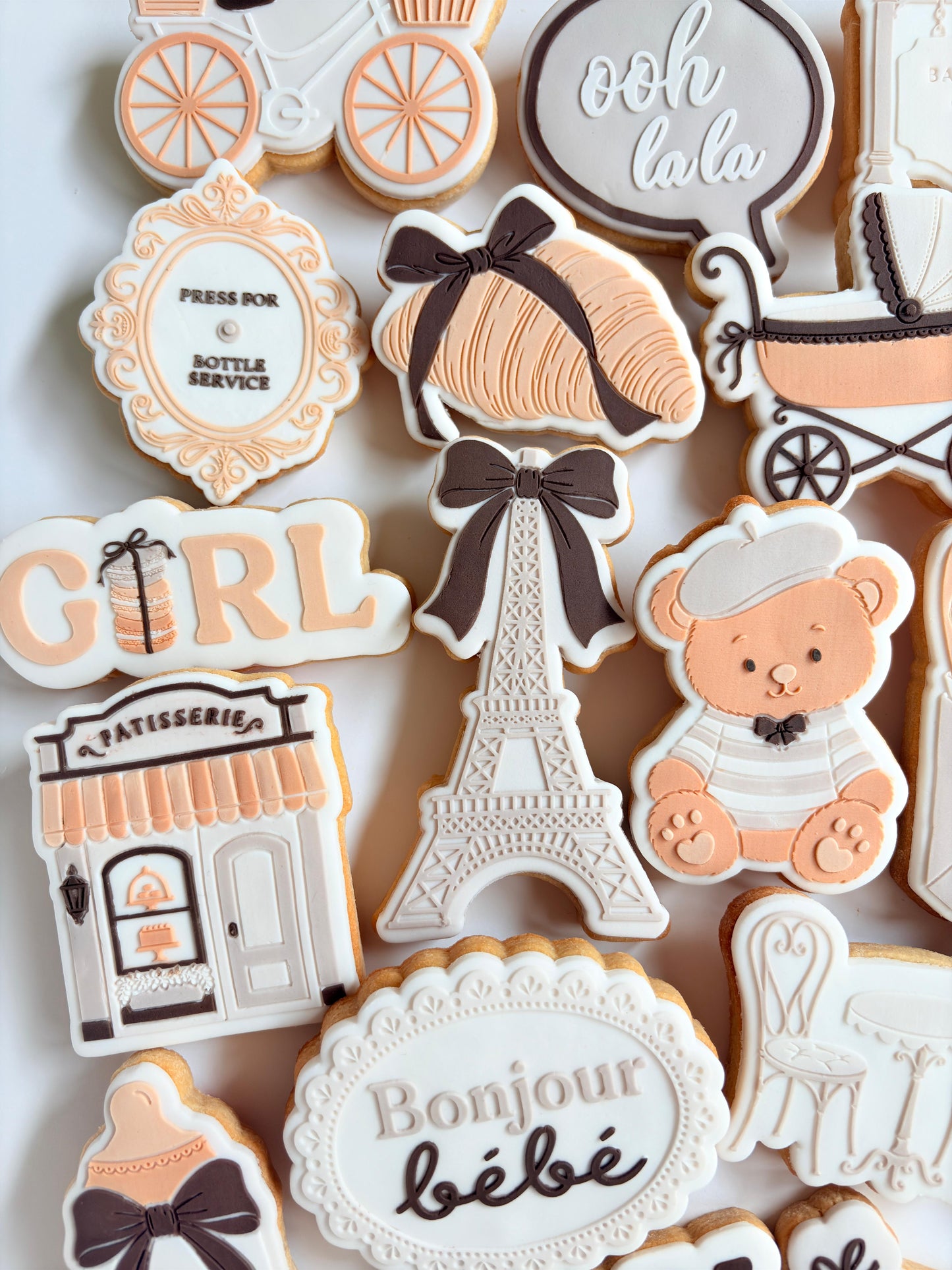 Eiffel Tower Raised Cookie Stamp/Fondant Debosser & Cutter