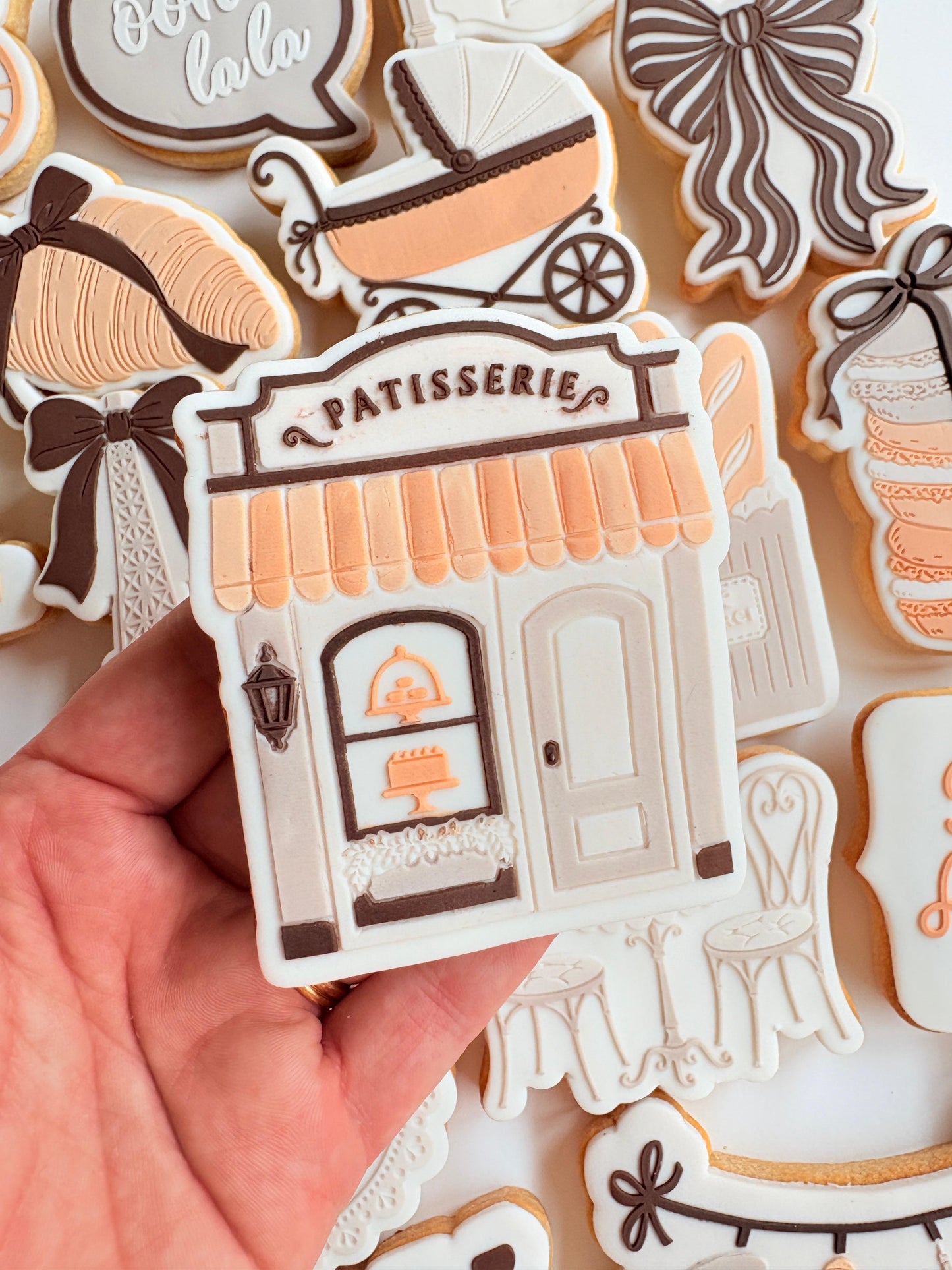 French Patisserie Raised Cookie Stamp/Fondant Debosser & Cutter
