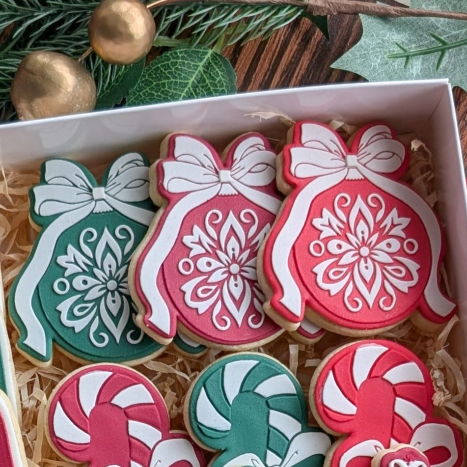 christmas candy cane bon bon bauble gift tag star christmas tree with bows nutcracker cookie stamp cookie cutter stampandimpress