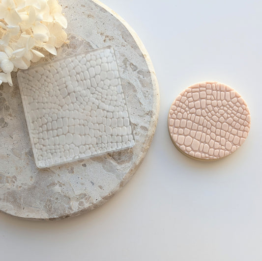 Dinosaur/Crocodile Pattern Raised Cookie Stamp/Fondant Debosser