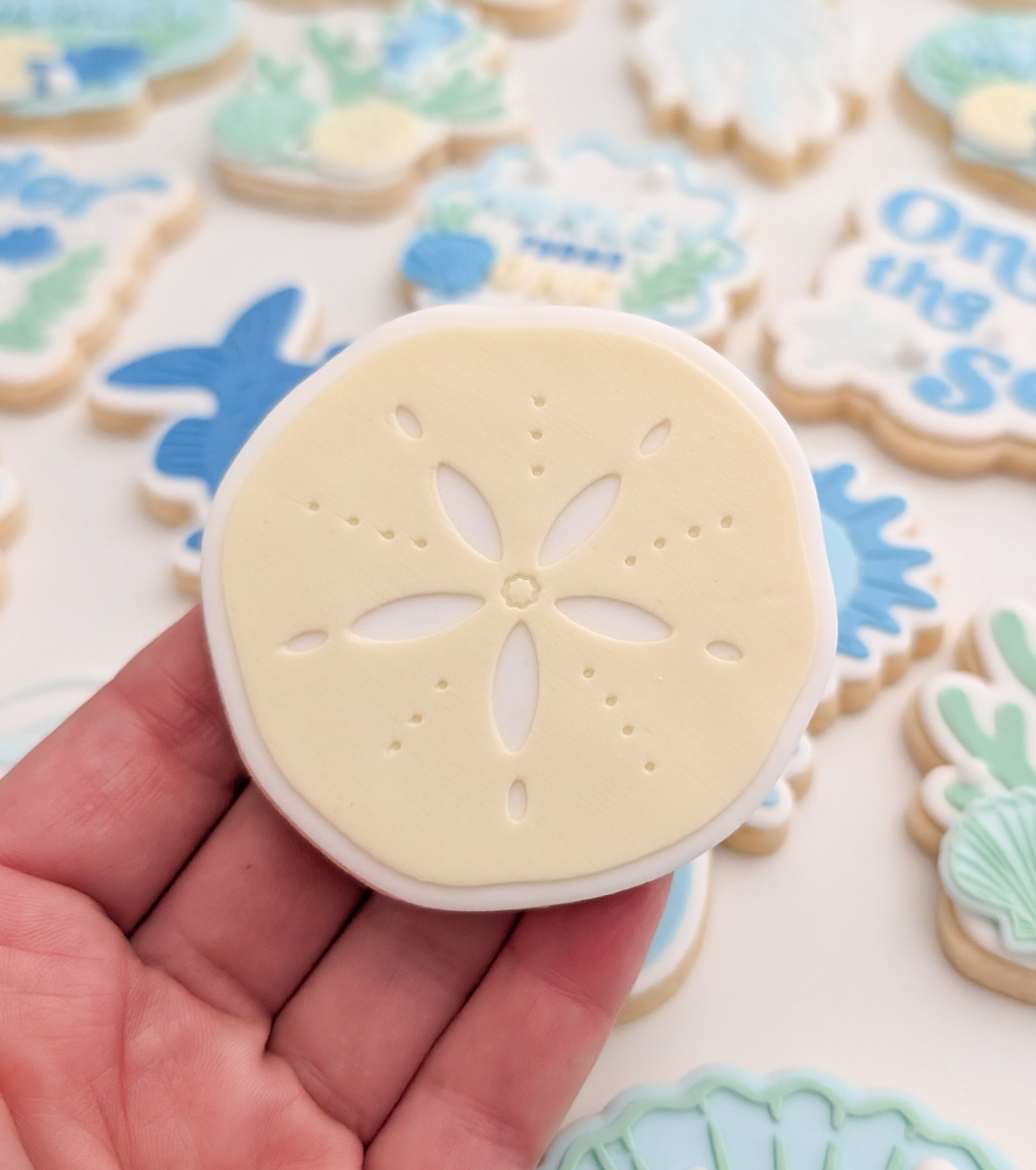 coral seaweed under the sea oneder the sea sea you soon baby seahorse starfish sand dollar clam shell cookie stamp cookie cutter stampandimpress