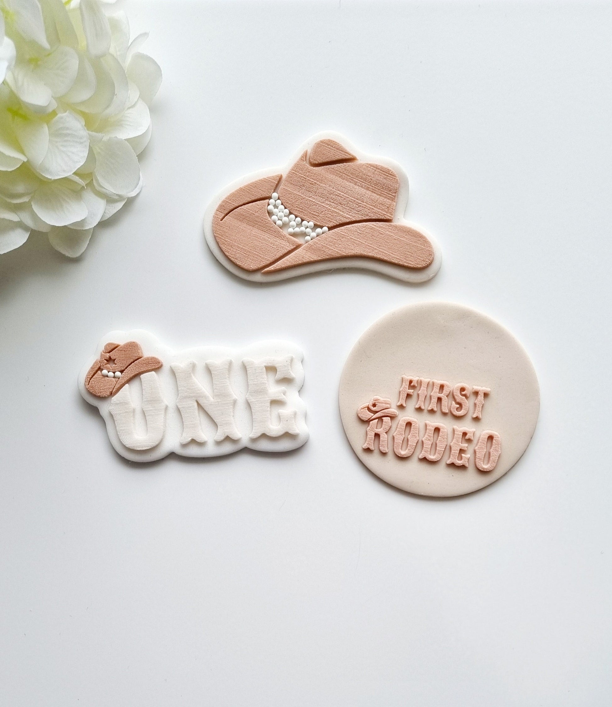 pattern cookie stamp cookie cutter baker bake baking cute design embosser debosser decorate fondant Perth Australia stampandimpress stamp & impress my first rodeo theme western sheriff sherrif star badge horseshoe cowboy hat boots skull cactus