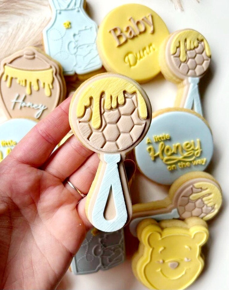 pattern cookie stamp cookie cutter beautiful pretty embosser debosser decorate fondant Perth stampandimpress stamp and impress stamp & impress birthday baby shower honey pot winnie the pooh drip onesie bear beehive bee hive a little honey on the way