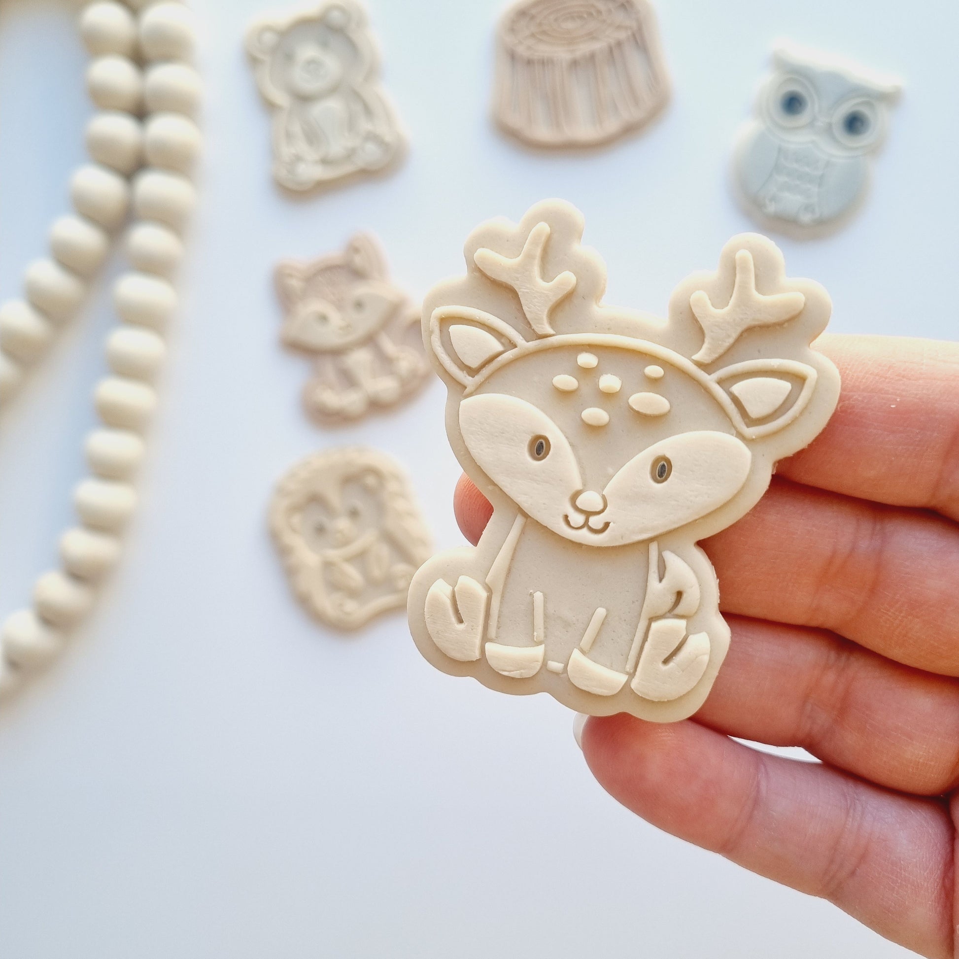 mini woodland animals hedgehog fox bear tree stump bark owl deer forrest woodlands animal racoon skunk cookie stamp cookie cutter debosser embosser stamp and impress stamp & impress