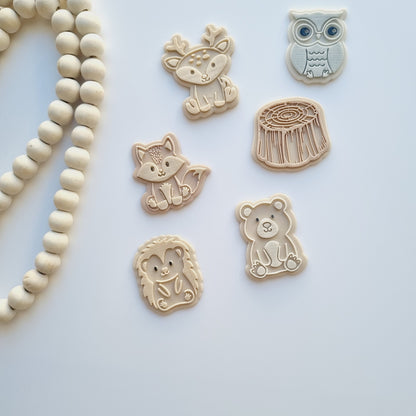 mini woodland animals hedgehog fox bear tree stump bark owl deer forrest woodlands animal racoon skunk cookie stamp cookie cutter debosser embosser stamp and impress stamp & impress