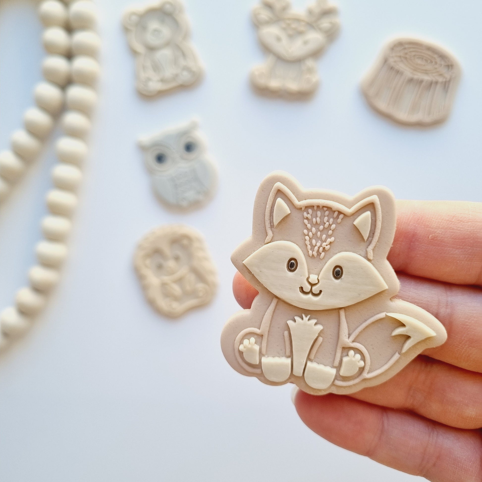 mini woodland animals hedgehog fox bear tree stump bark owl deer forrest woodlands animal racoon skunk cookie stamp cookie cutter debosser embosser stamp and impress stamp & impress