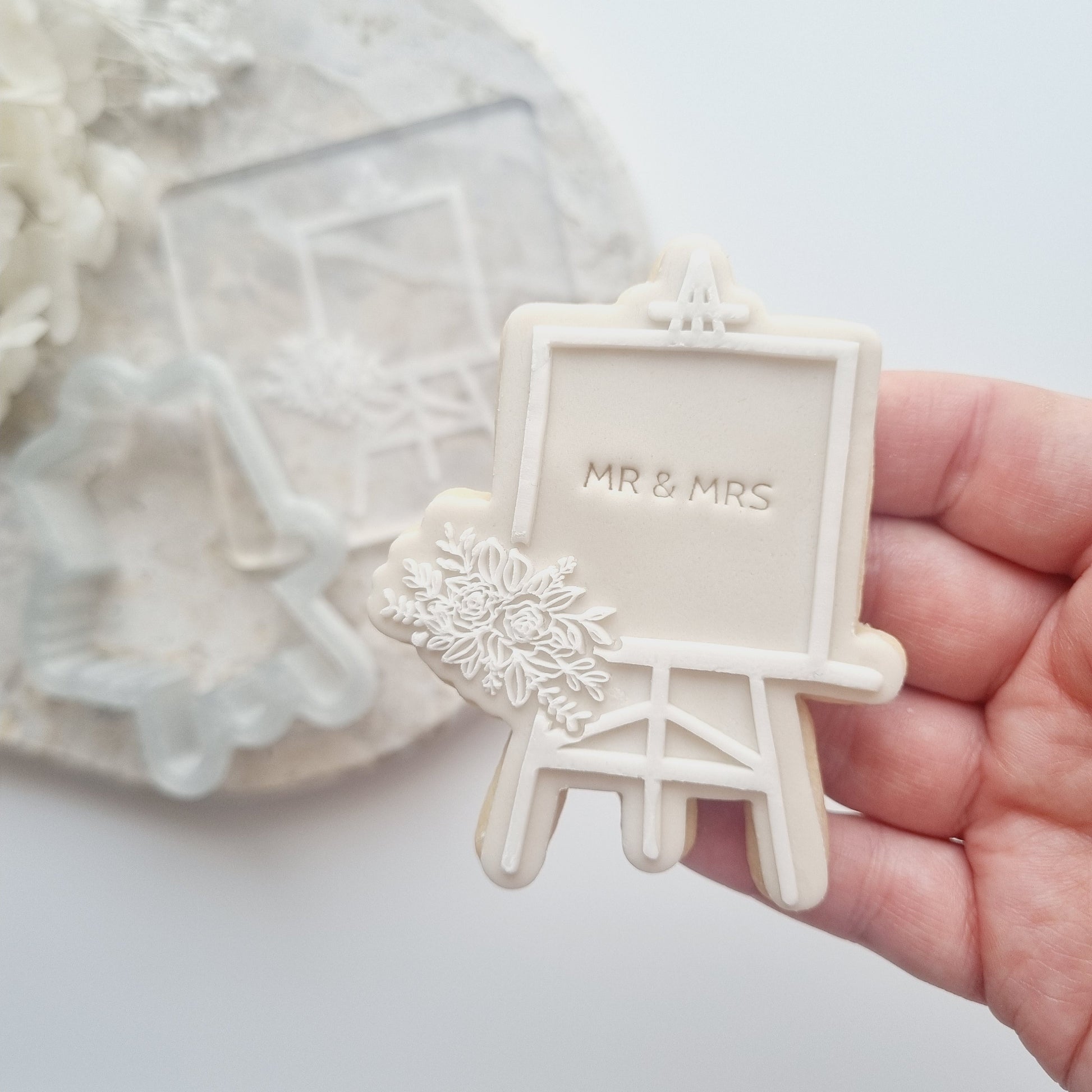 flower floral easel sign cookie stamp cookie cutter fondant debosser baby shower mr & mrs bridal shower bride stampandimpress