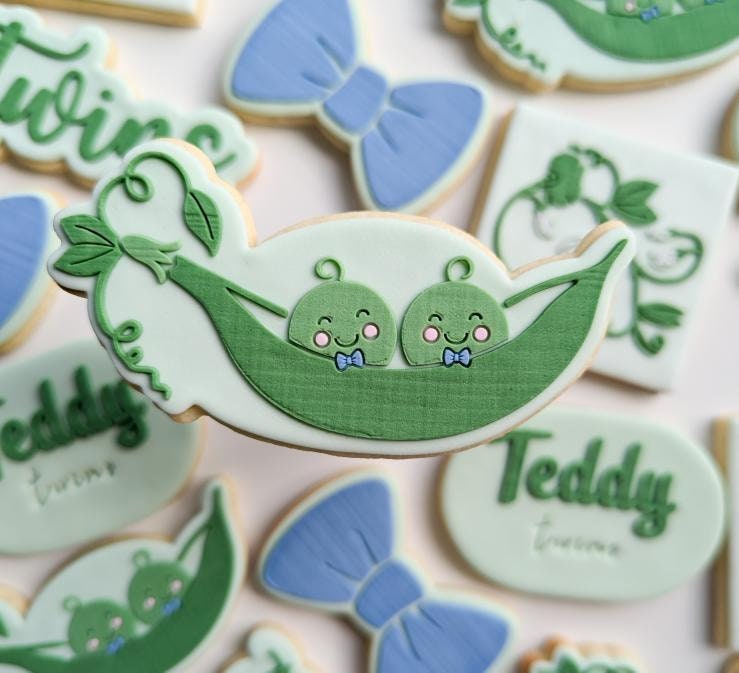 twins baby shower two peas in a pod double trouble babies pregnant mama mum pea leaf cookie stamp cookie cutter stampandimpress fondant debosser embosser pea flower plant