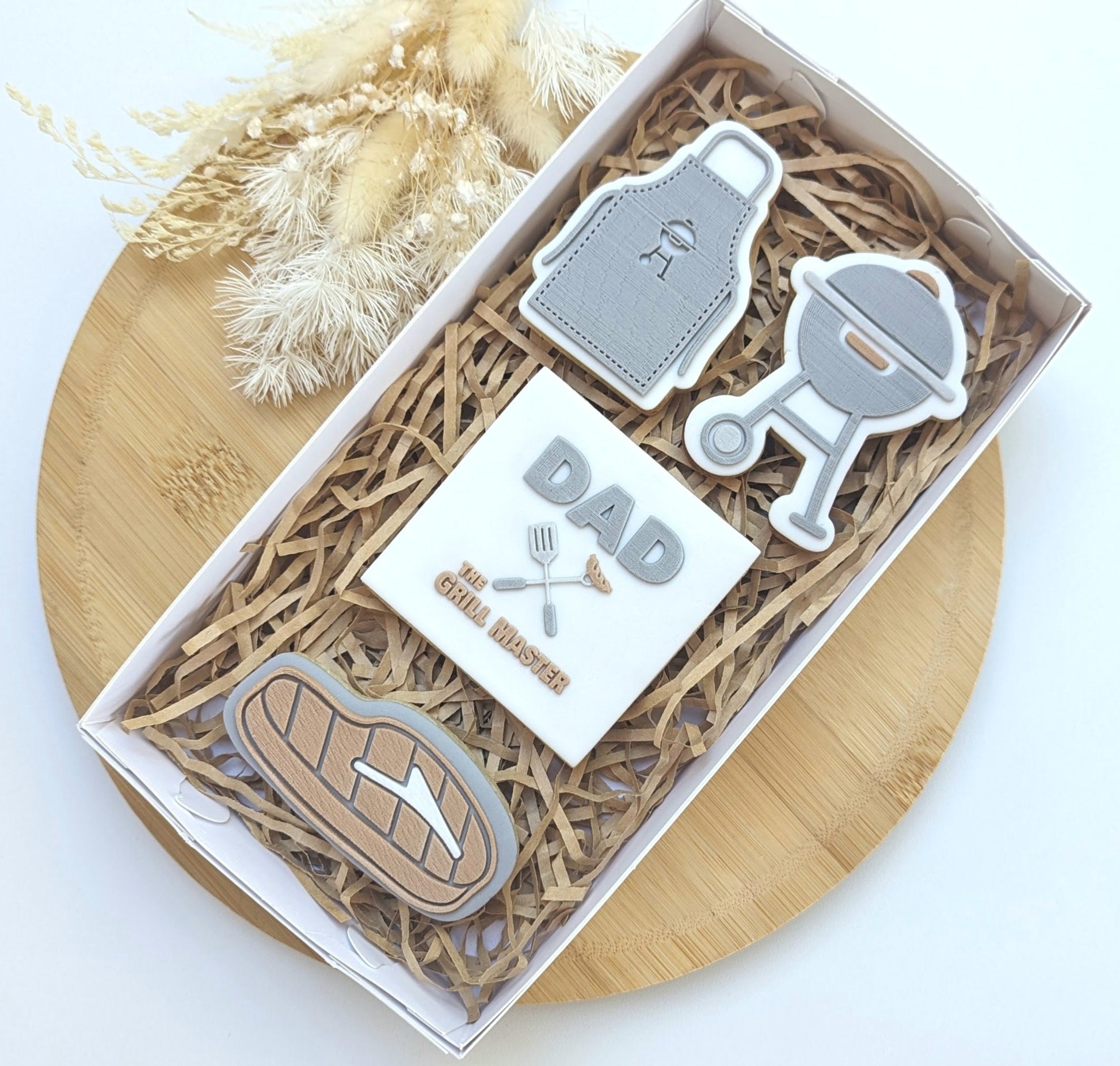 steak bbq barbeque grill master dad fathers day apron burger meat cook cookie cutter cookie stamp stampandimpress