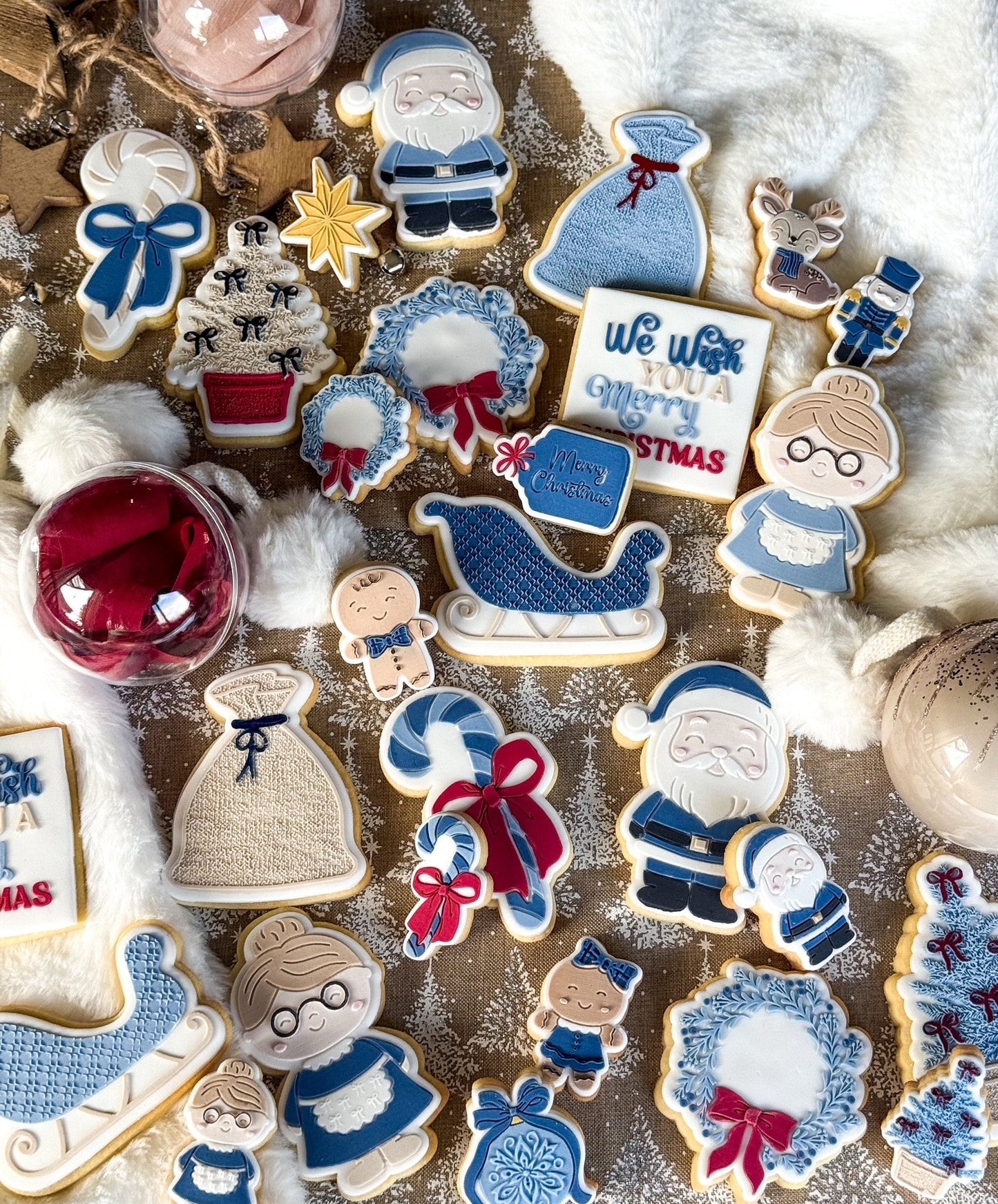 Mrs Claus Full Body Raised Cookie Stamp/Debosser & Cutter