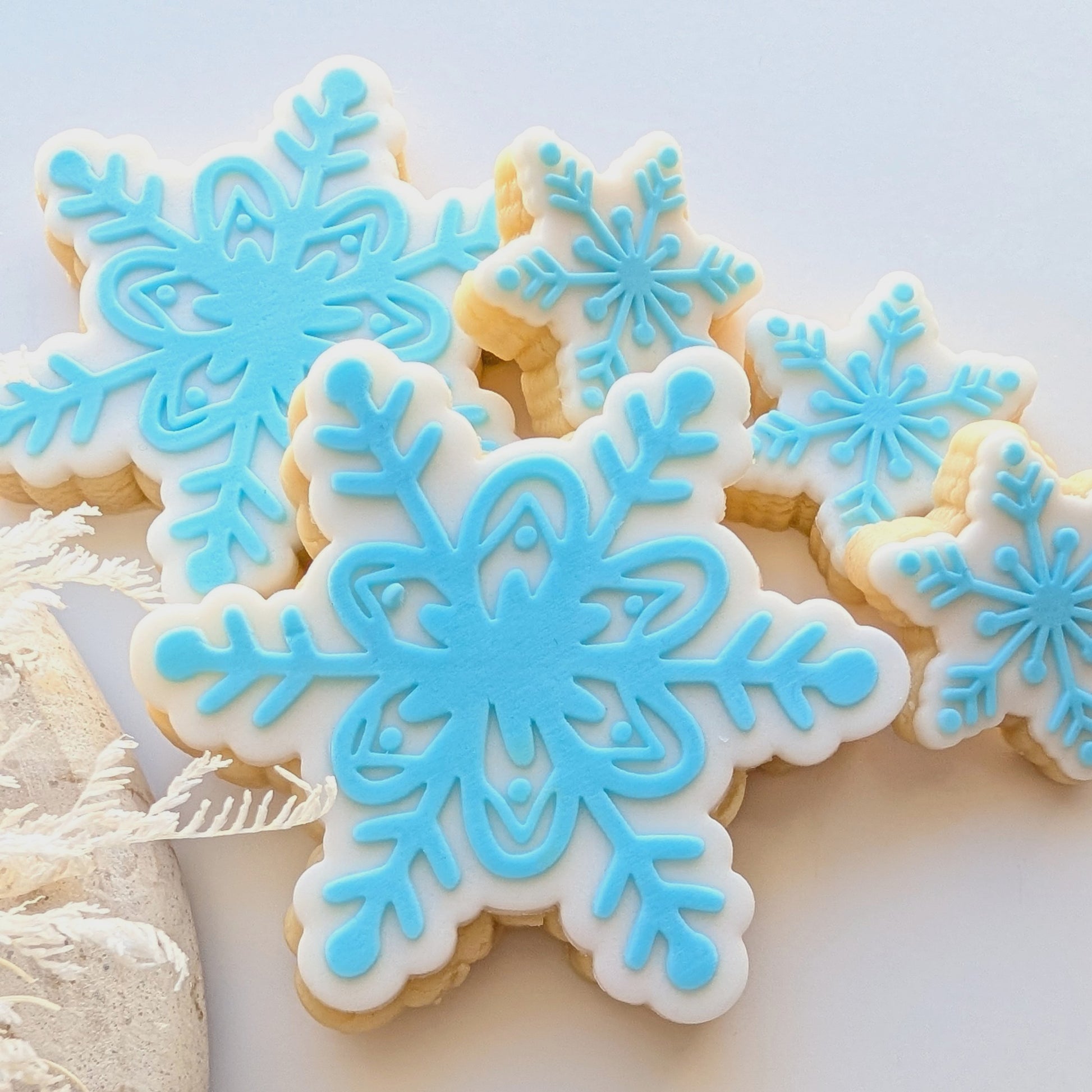 mini snowflake cookie stamp cookie cutter fondant stampandimpress christmas snow frozen 