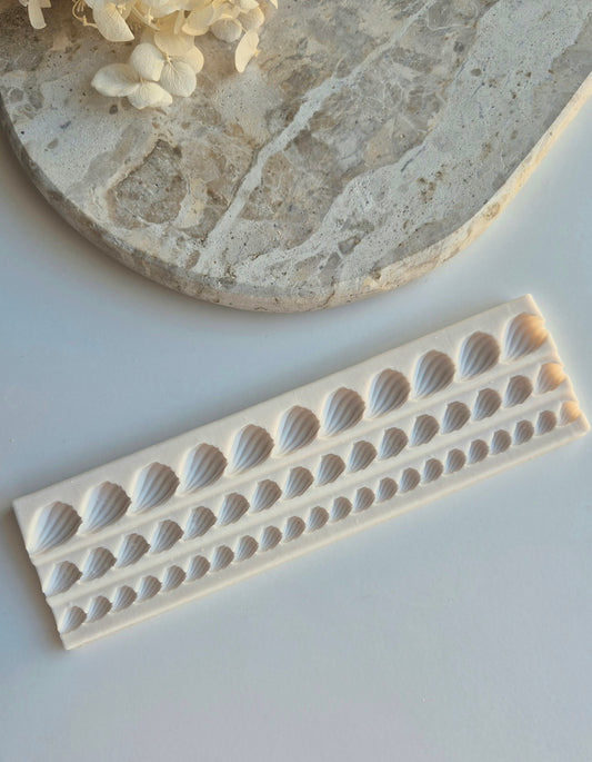 silicone mould gingerbread house icing
