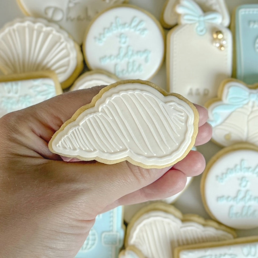 seashells & wedding bells clam shell conch shell passport bag tag travel holiday starfish cookie stamps cookie cutters stampandimpress
