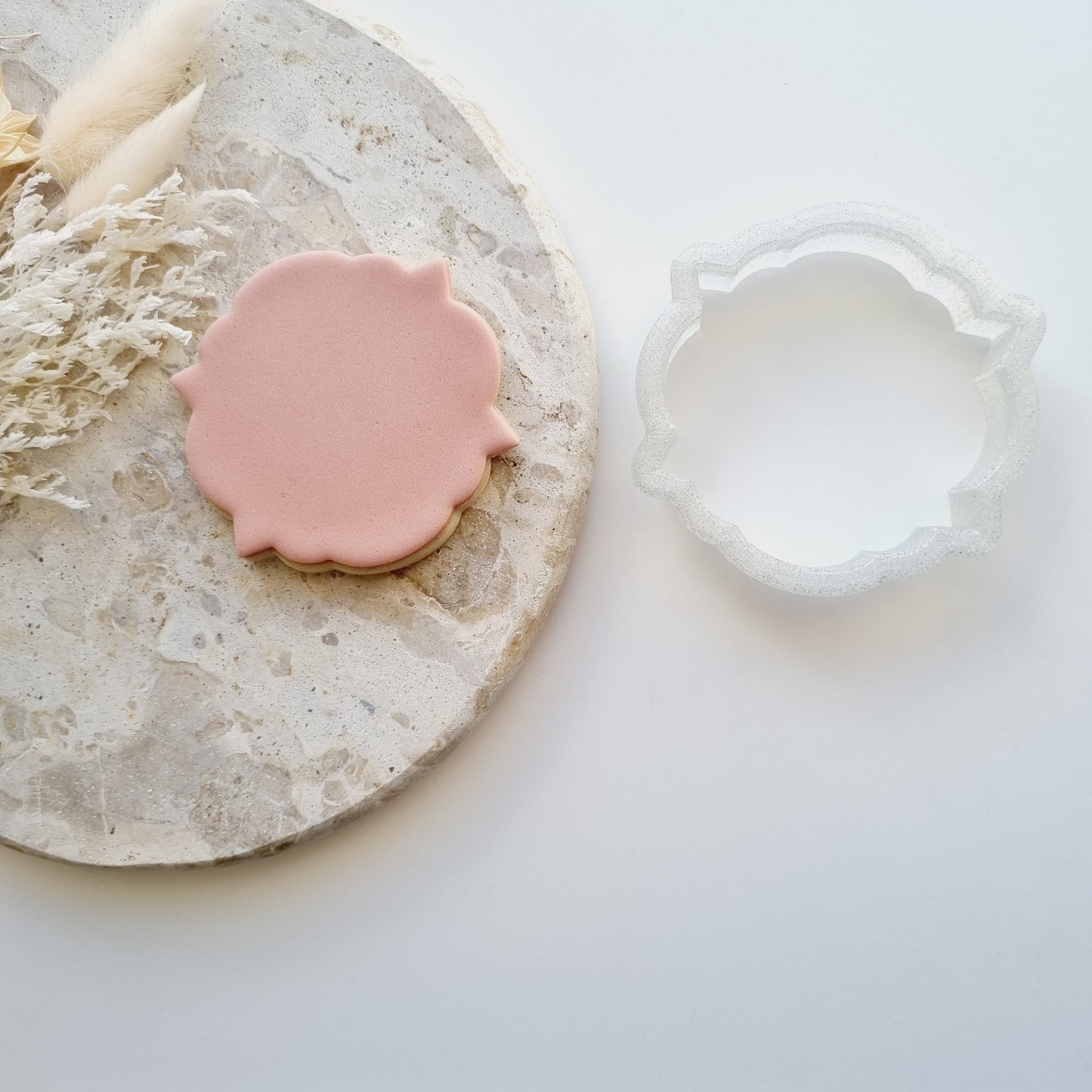 Cookie Cutter Shape - Fancy Circle Plaque