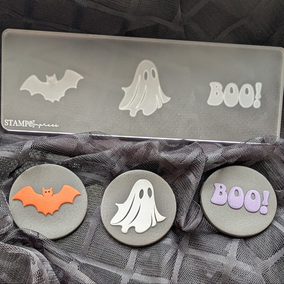 mini cookie stamps cookie cutter halloween ghost skeleton witch happy halloween trick or treat bat pumpkin jack o lantern black cat boo! stampandimpress fondant cookies
