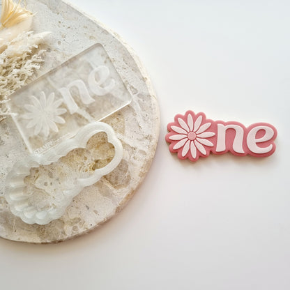 Daisy One Raised Cookie Stamp/Fondant Debosser & Cutter