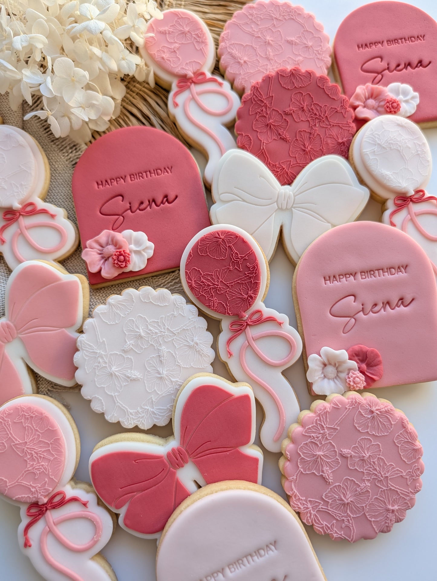 Hibiscus Pattern Raised Cookie Stamp/Fondant Debosser