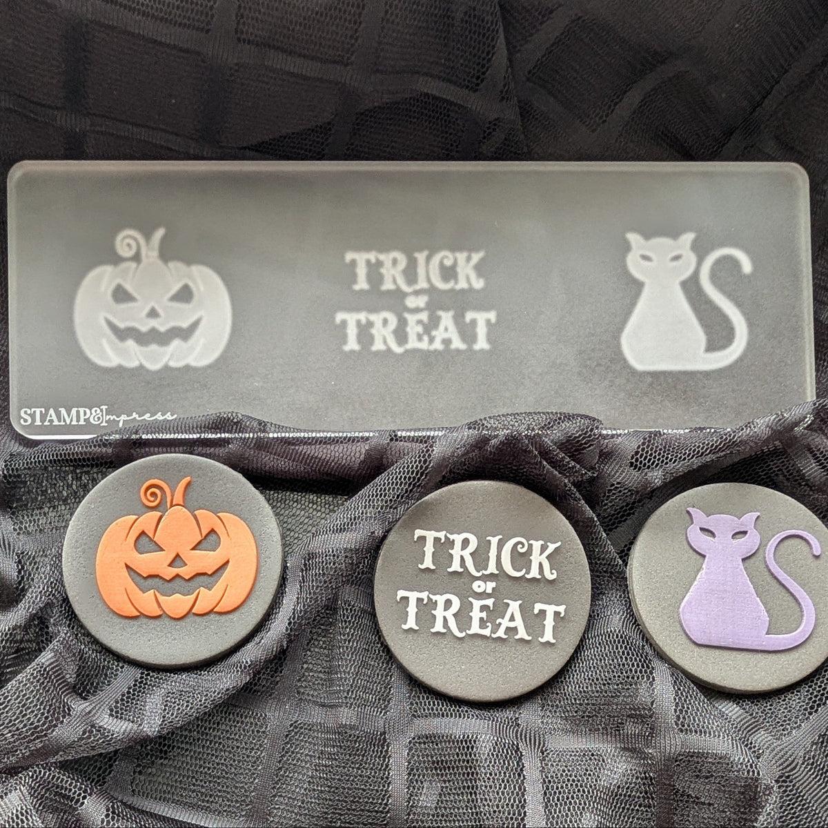 mini cookie stamps cookie cutter halloween ghost skeleton witch happy halloween trick or treat bat pumpkin jack o lantern black cat boo! stampandimpress fondant cookies