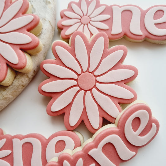 Daisy Flower Raised Cookie Stamp/Fondant Debosser & Cutter