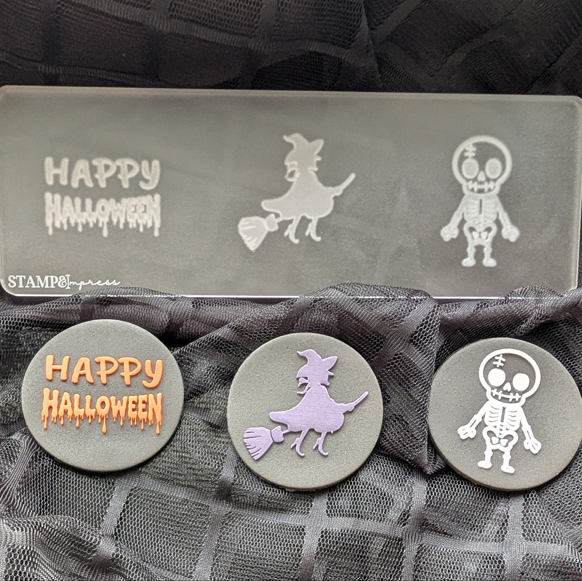 mini cookie stamps cookie cutter halloween ghost skeleton witch happy halloween trick or treat bat pumpkin jack o lantern black cat boo! stampandimpress fondant cookies