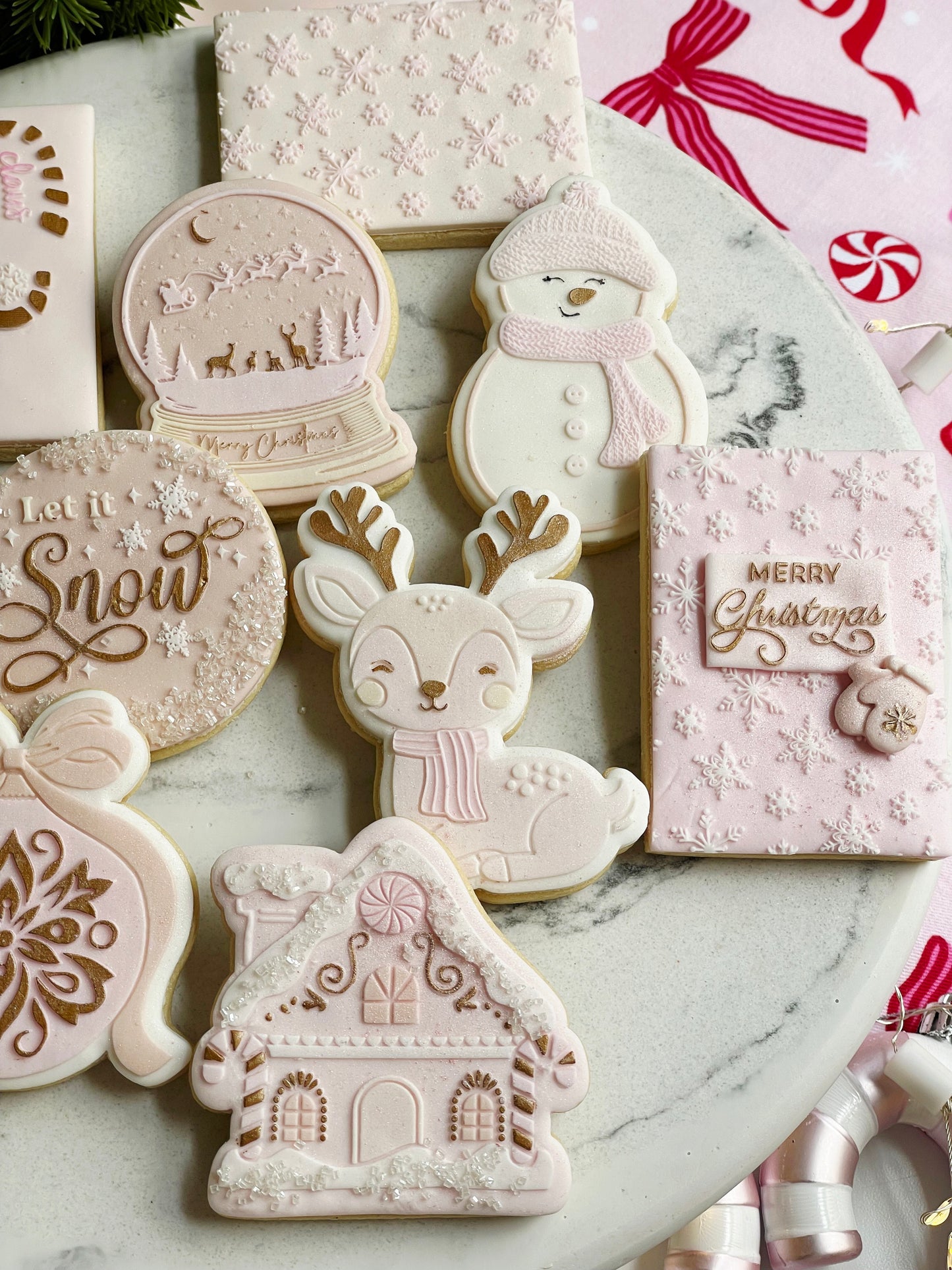 reindeer with scarf snowman bauble gingerbread house snowflake pattern snowglobe cookie stamp cookie cutter stampandimpress